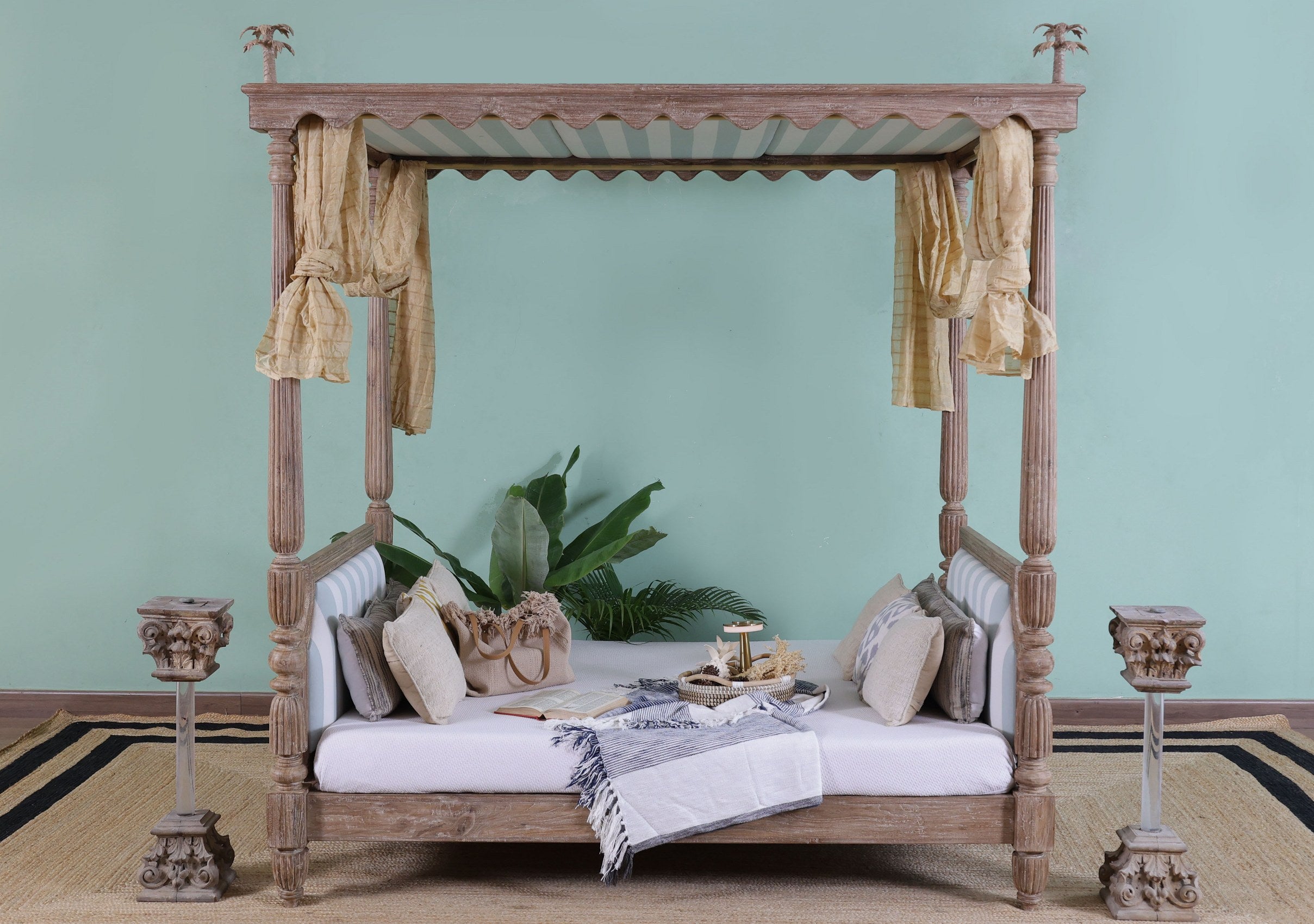 Cosette Day Bed