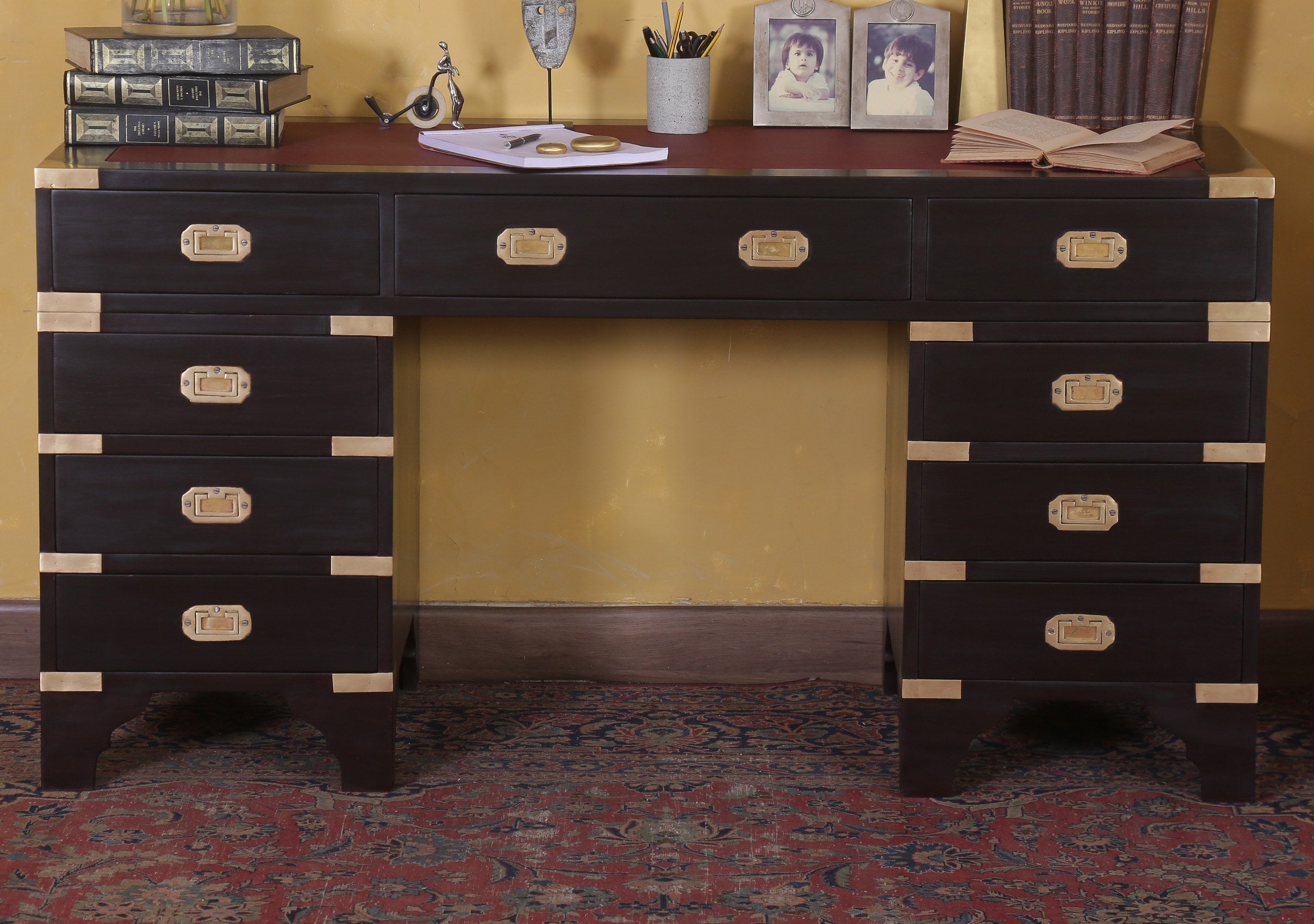 Gaston Campaign Desk