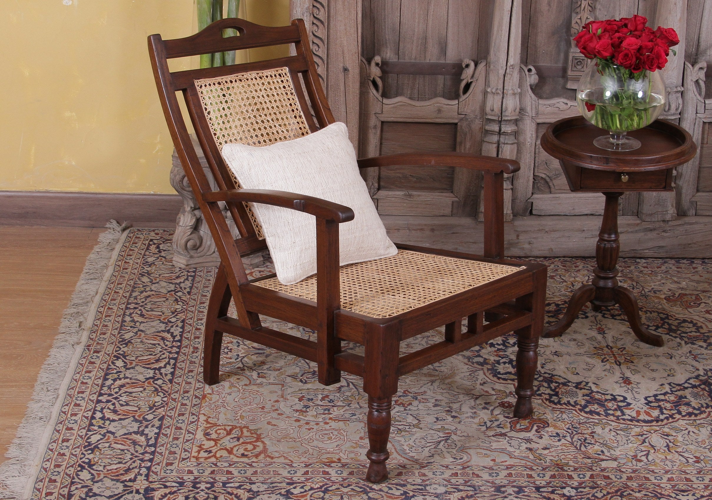 Oswald Easy Chair
