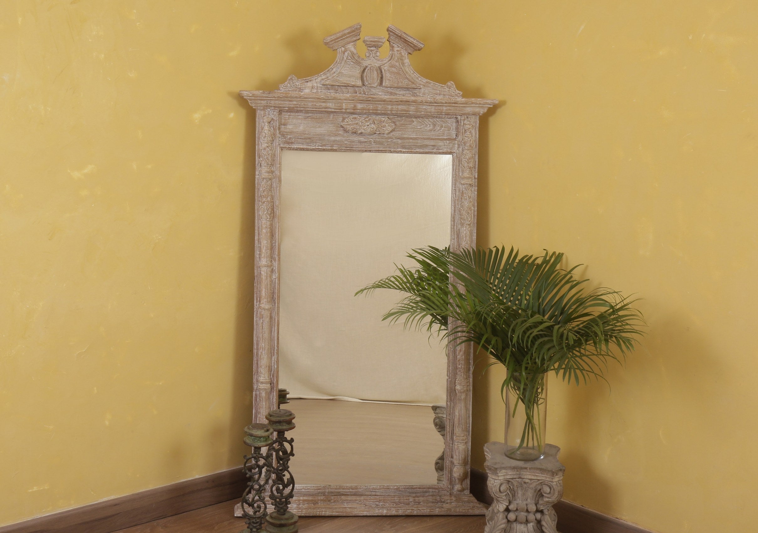 Marguerite Mirror Frame