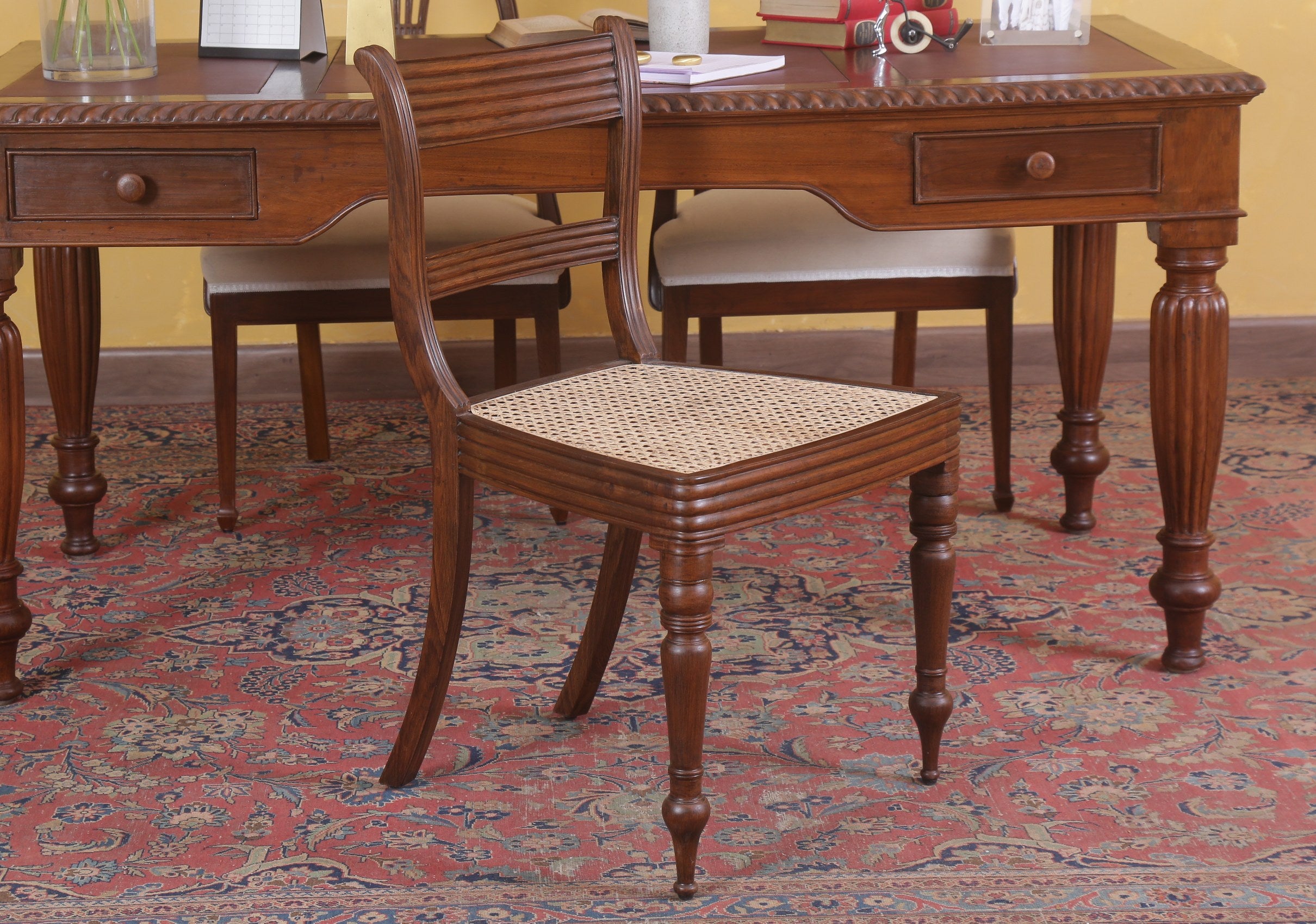 Arleigh Side Chair