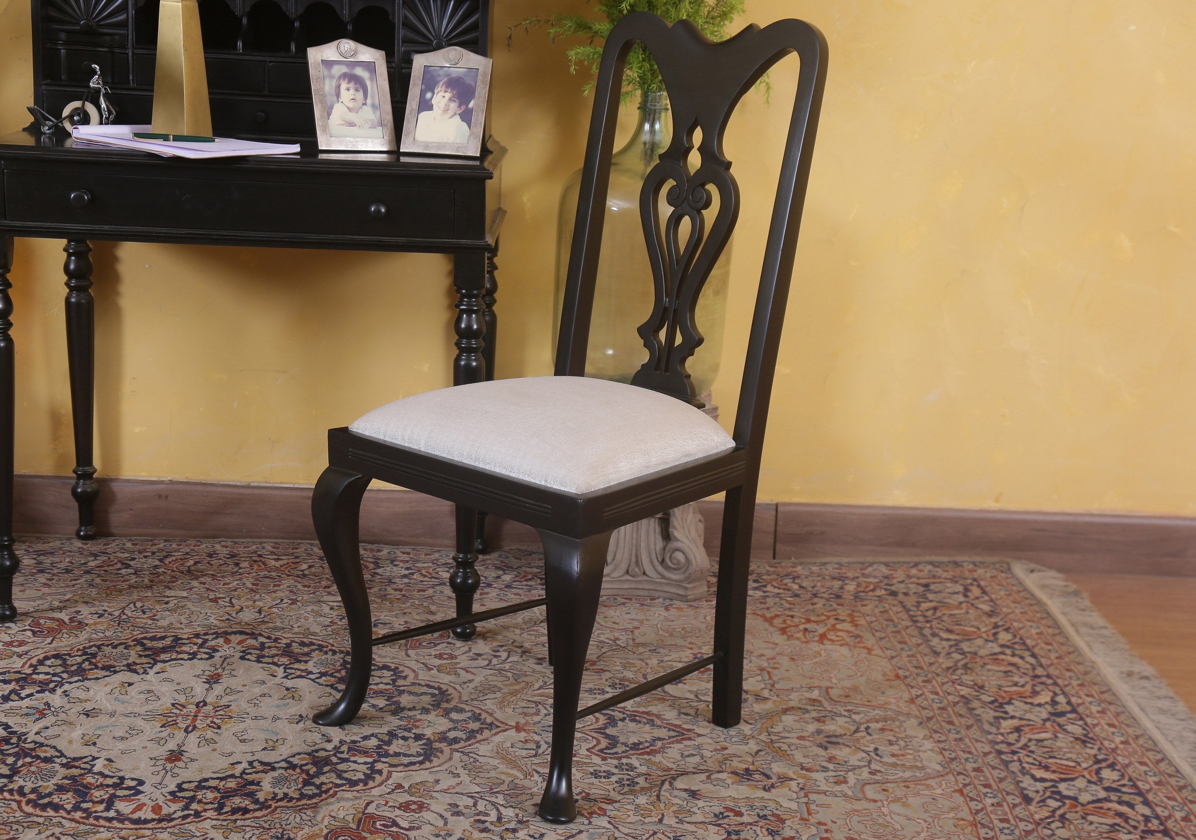 Chignaz Chair