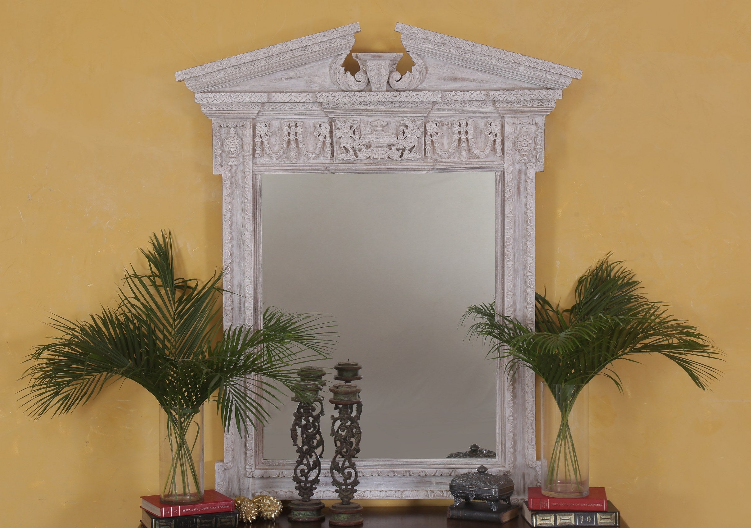 Leona Mirror Frame