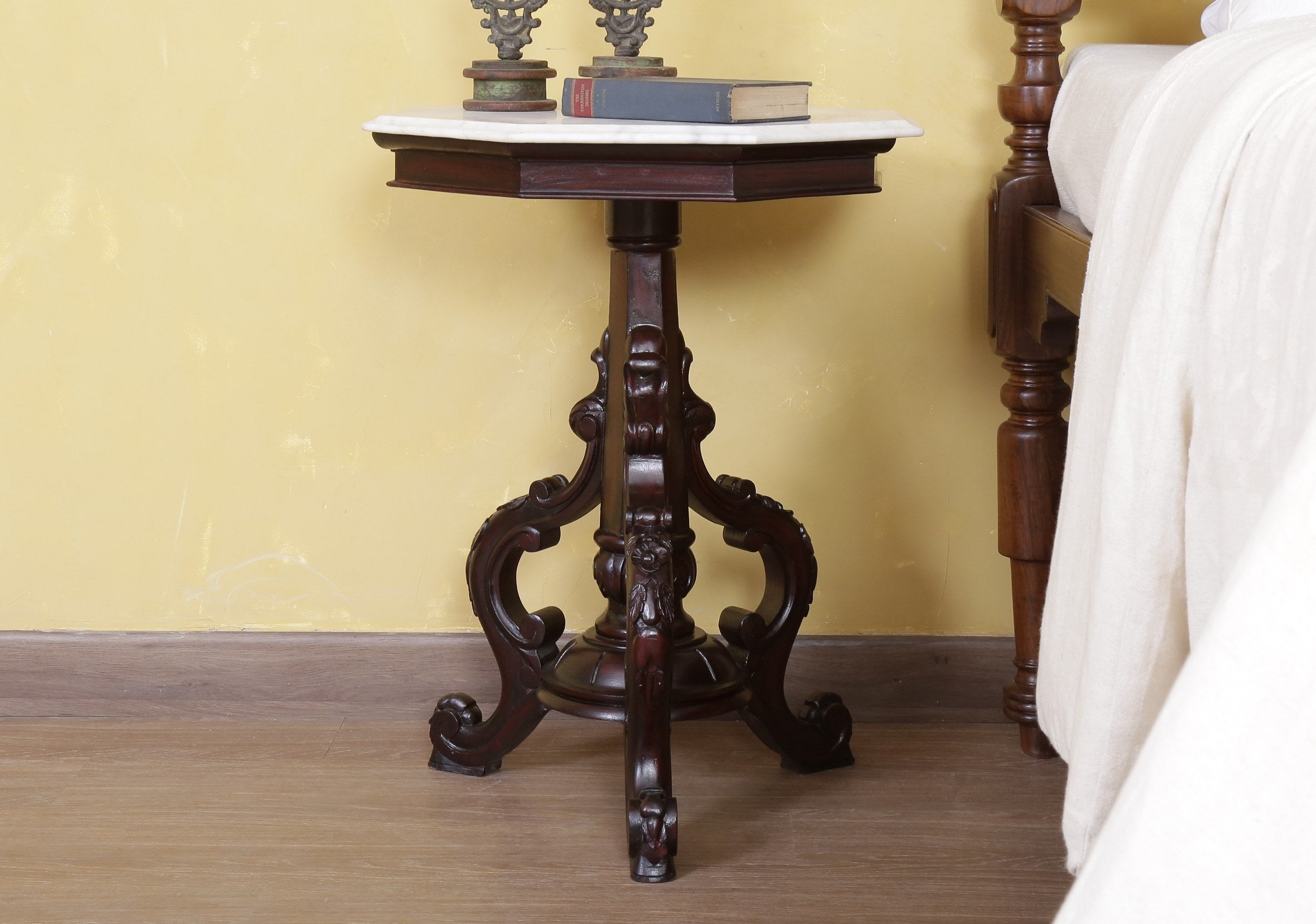 Winthrop Octagonal Table