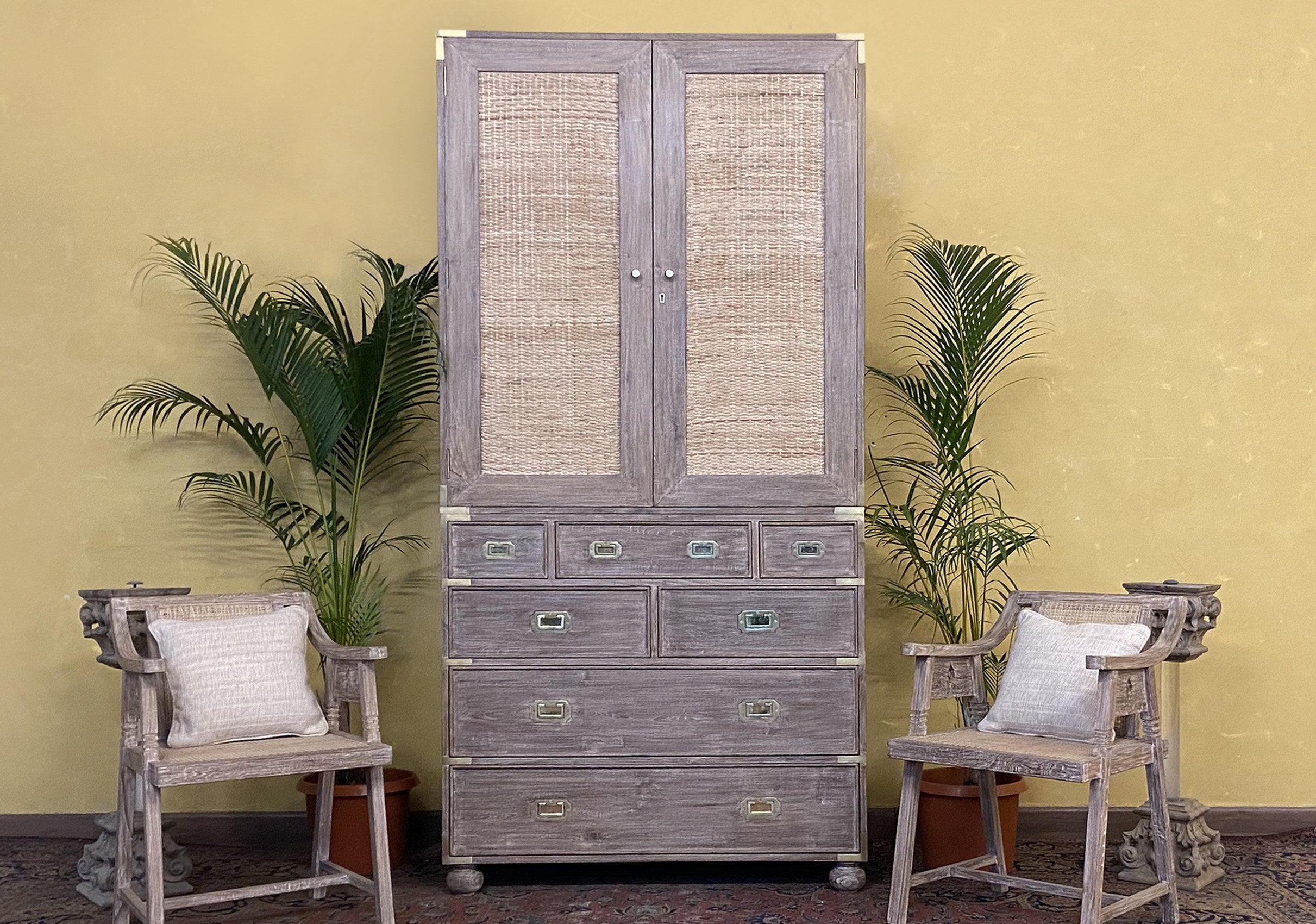 Campbell Armoire