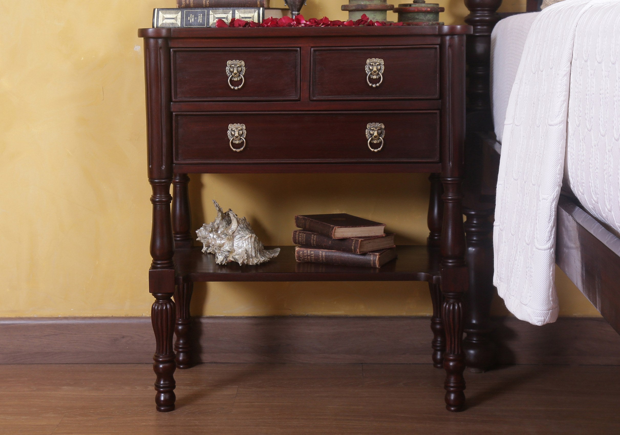 Carluth Table