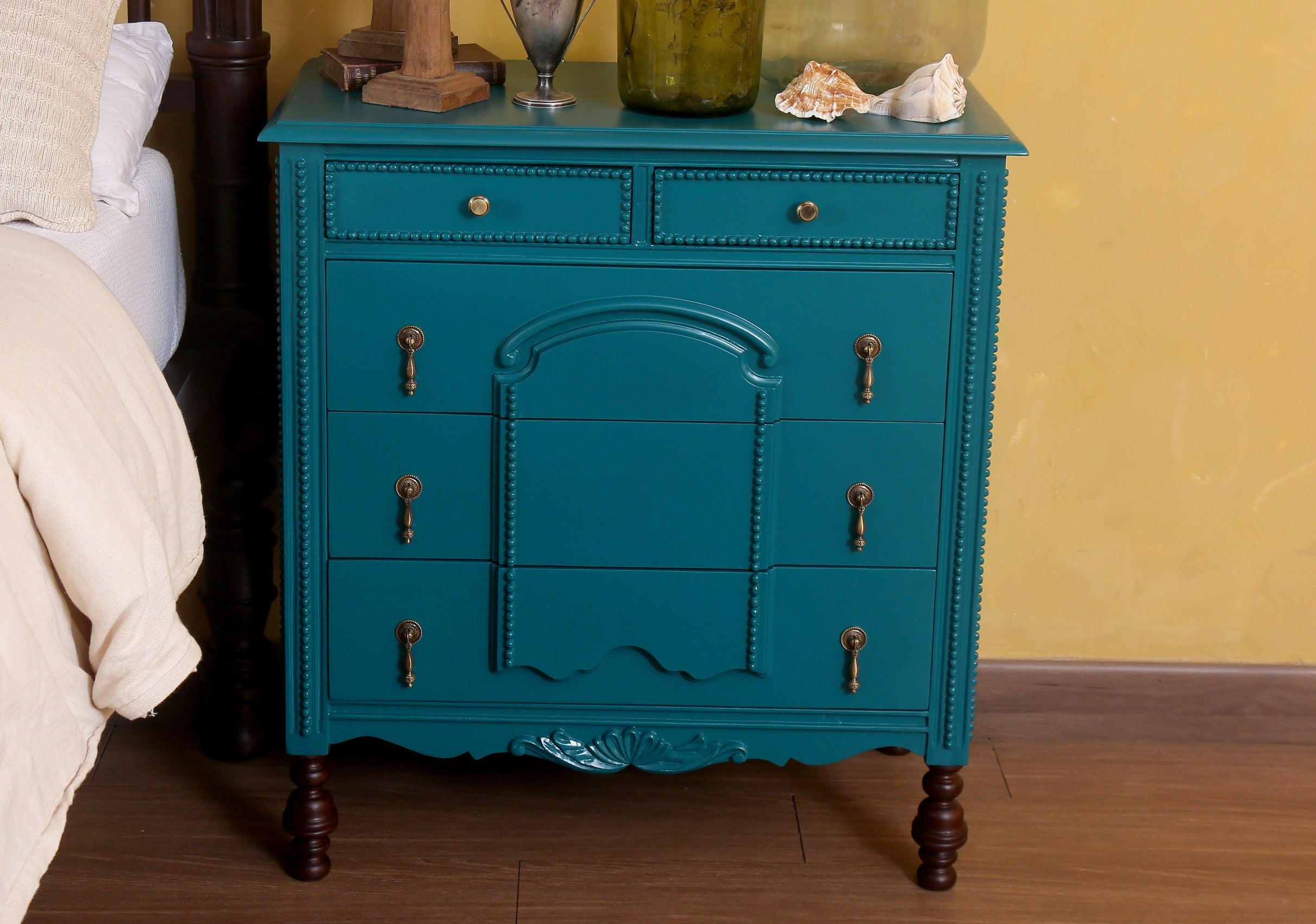 Aruba Nightstand
