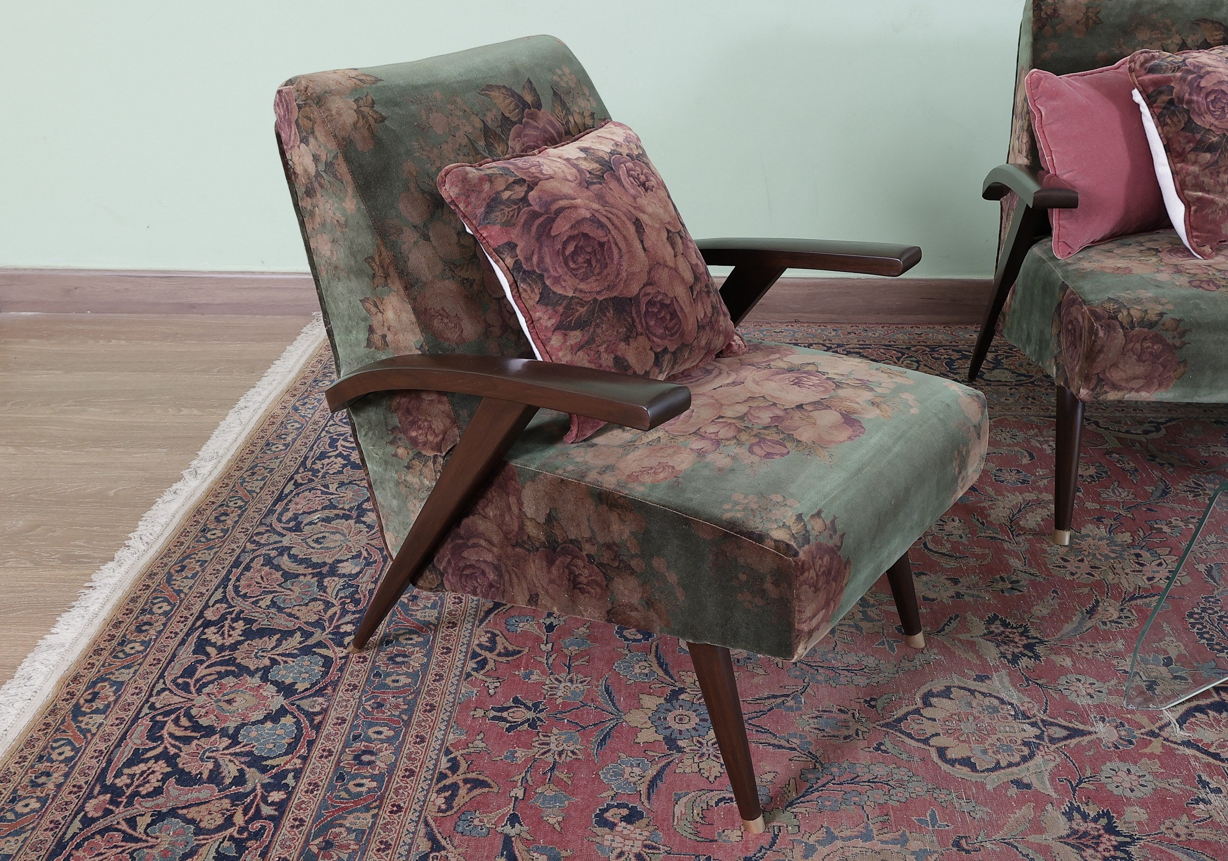 Biencourt Armchair