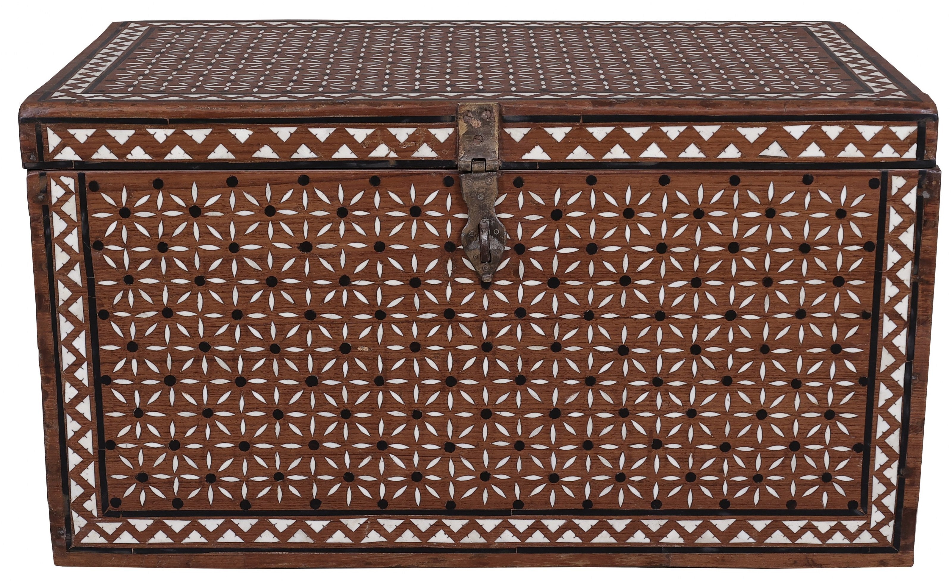 Garvock Chest
