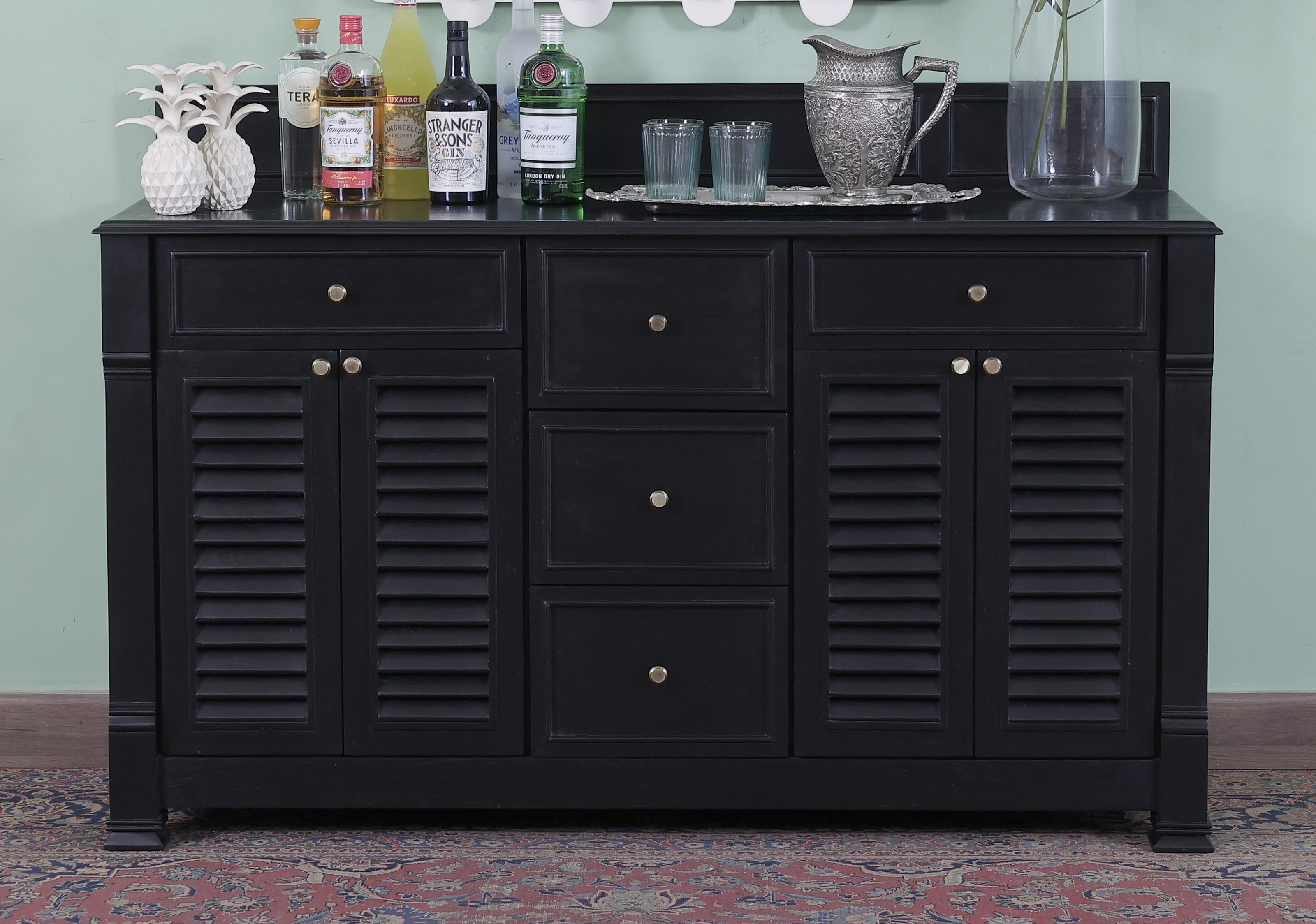 Hallor Vanity