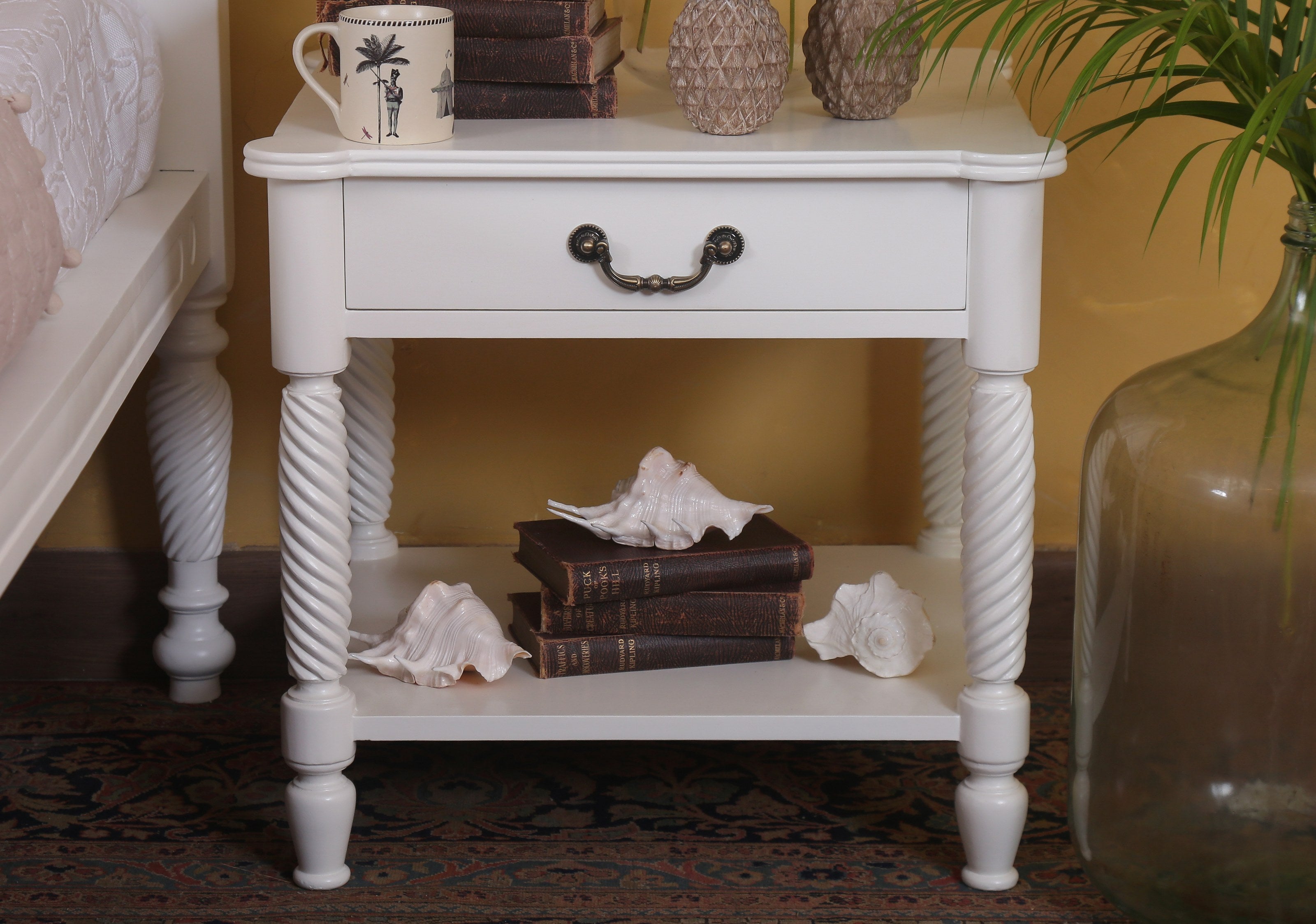 Humphrey Nightstand
