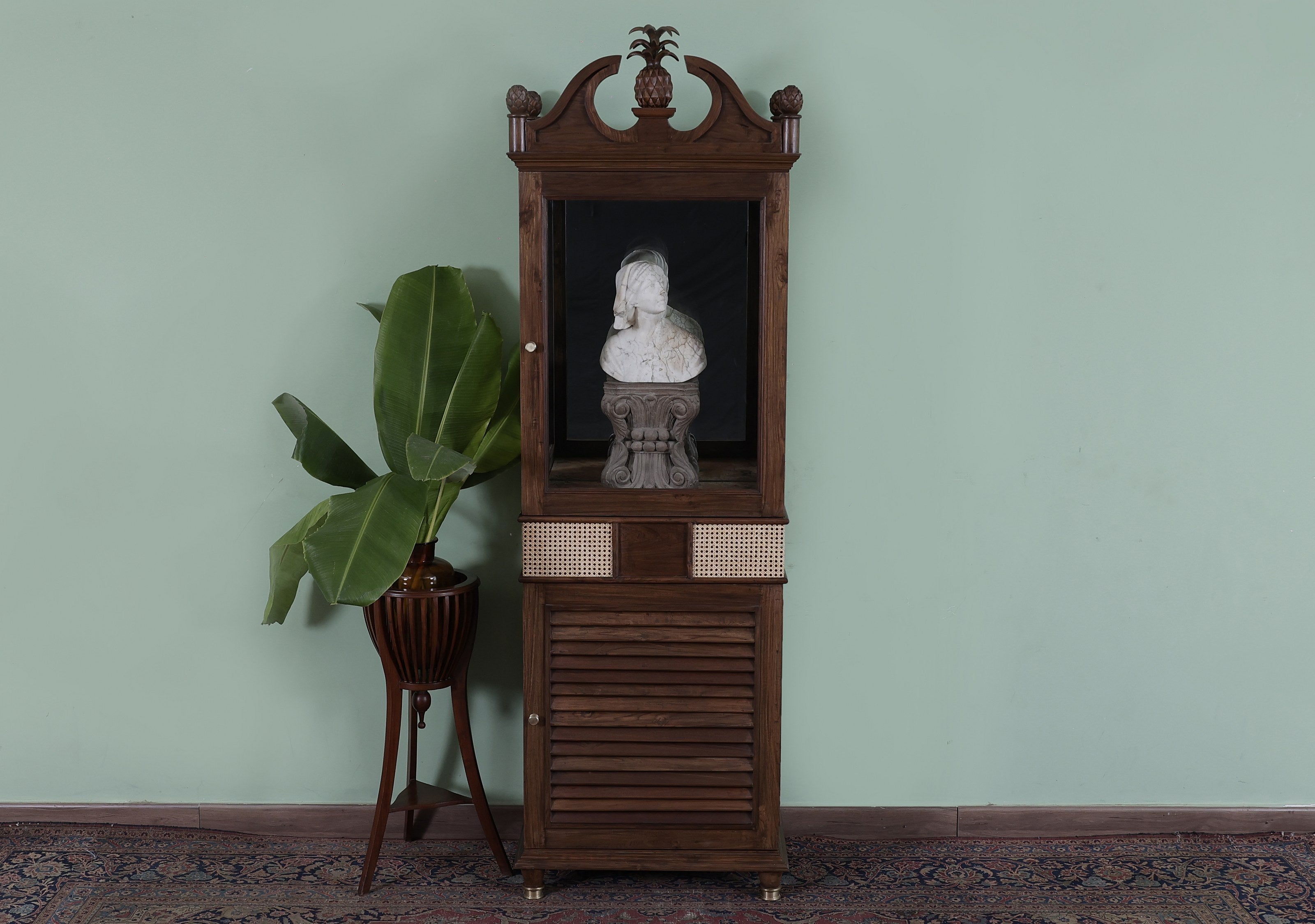 Faro Bookcase