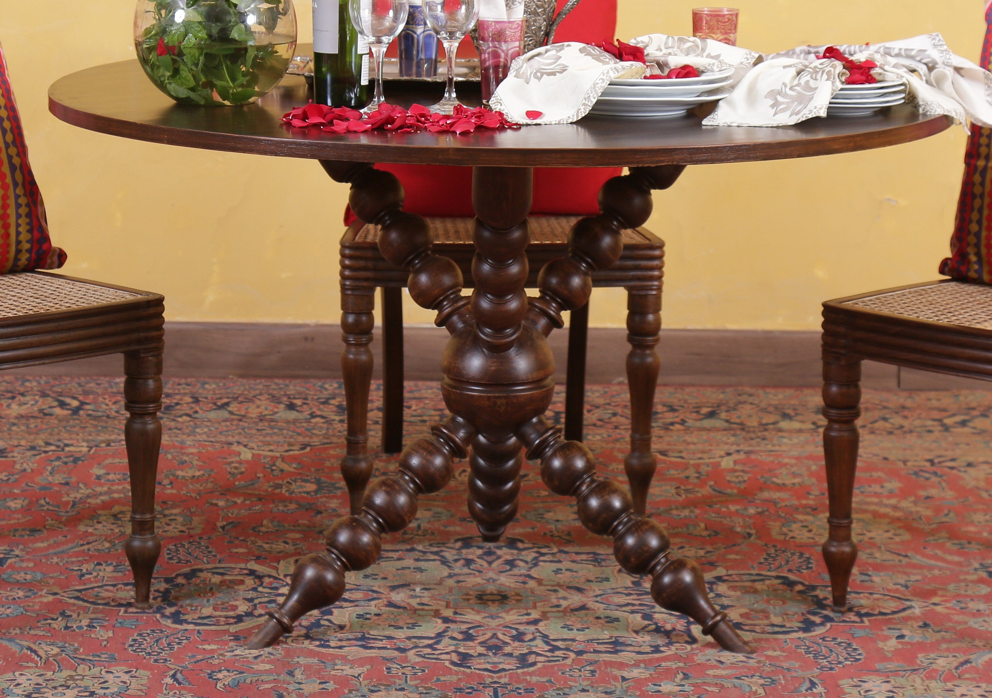 Whitaker Breakfast Table