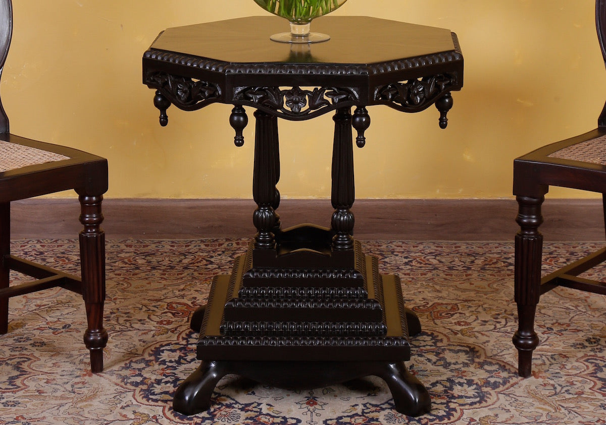 Cristobal Table