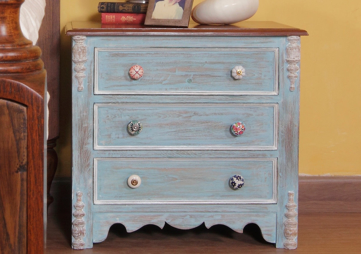 Moloney Bedside Chest
