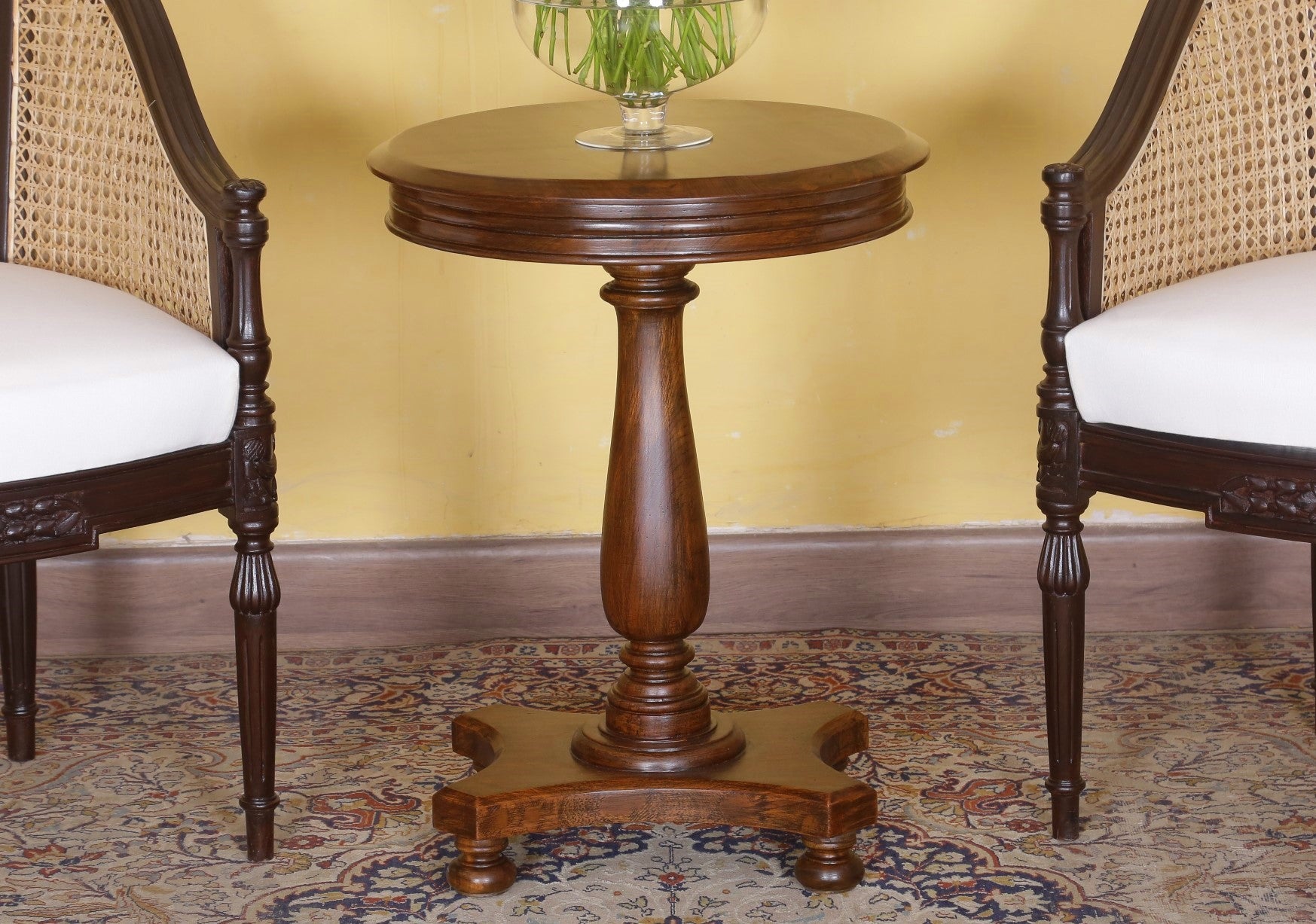Garstin Table