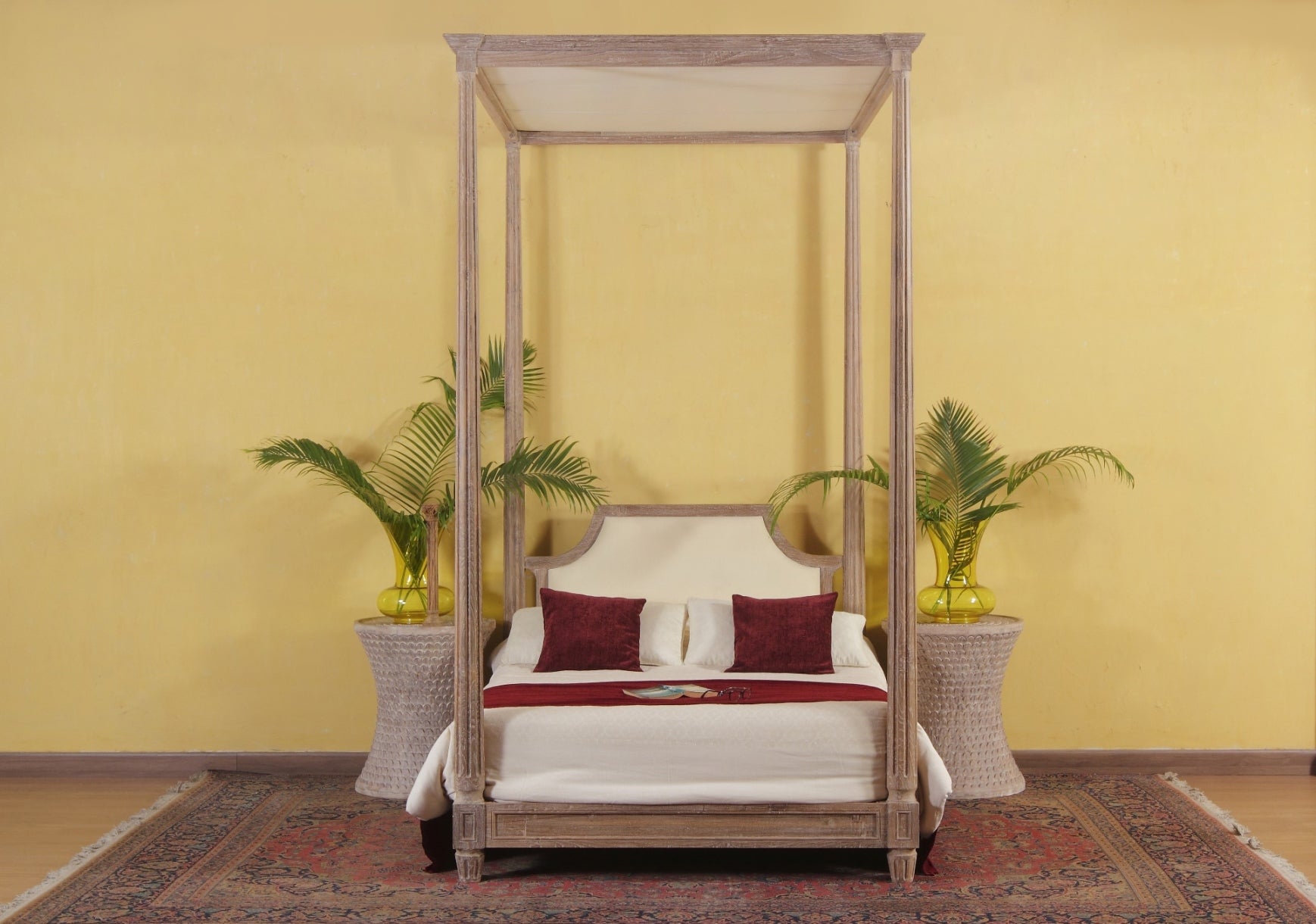 Stanley Fluted Bed