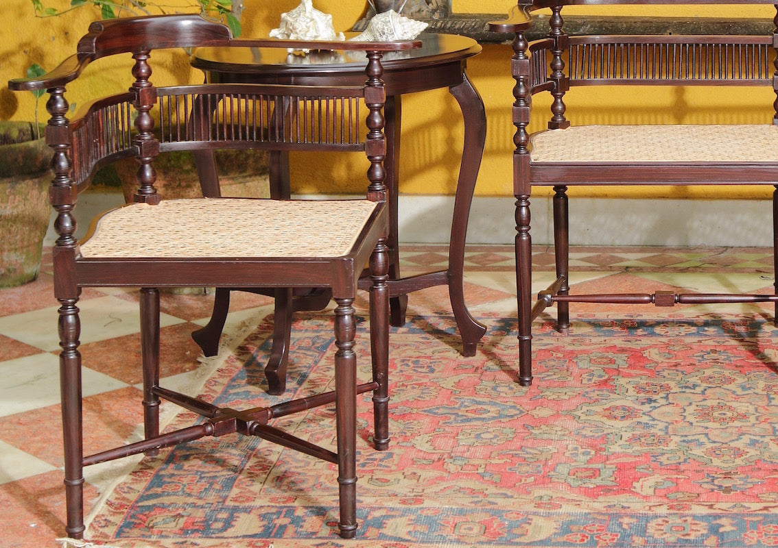 Farquhar Corner Chair