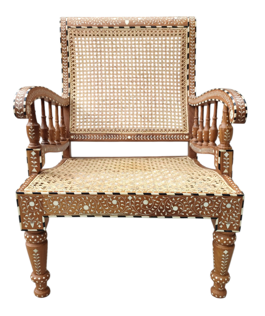 Methun Lounge Chair
