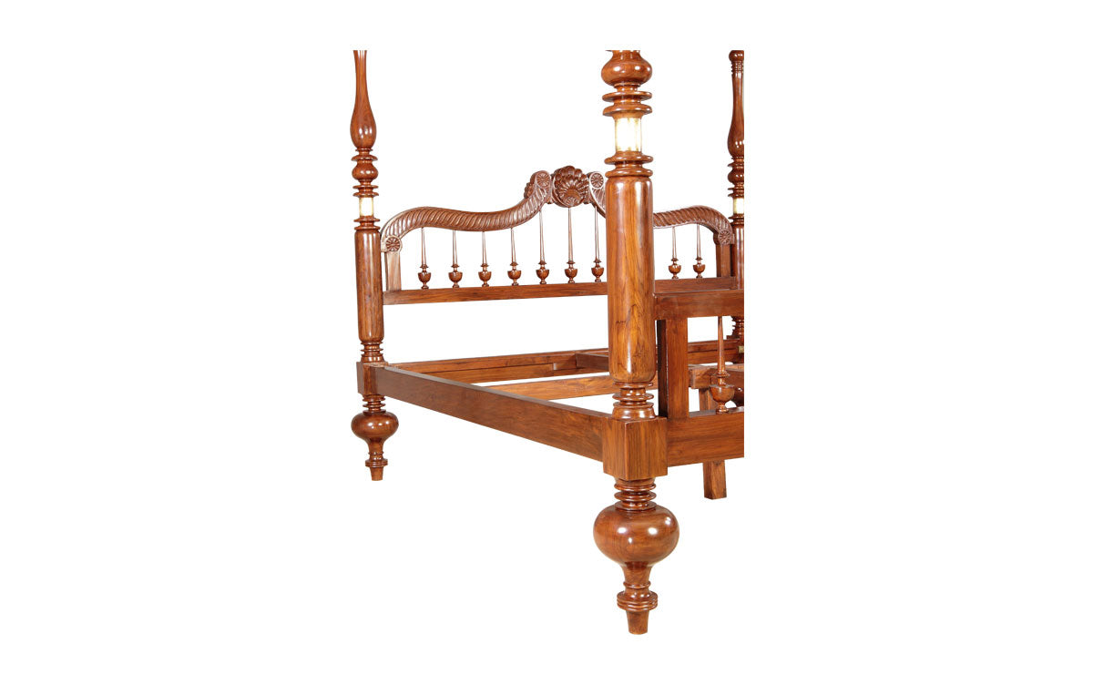 Van Goens Four Poster Bed