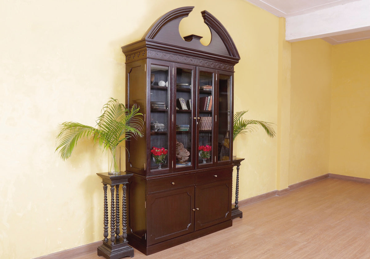 Pedro Cabinet