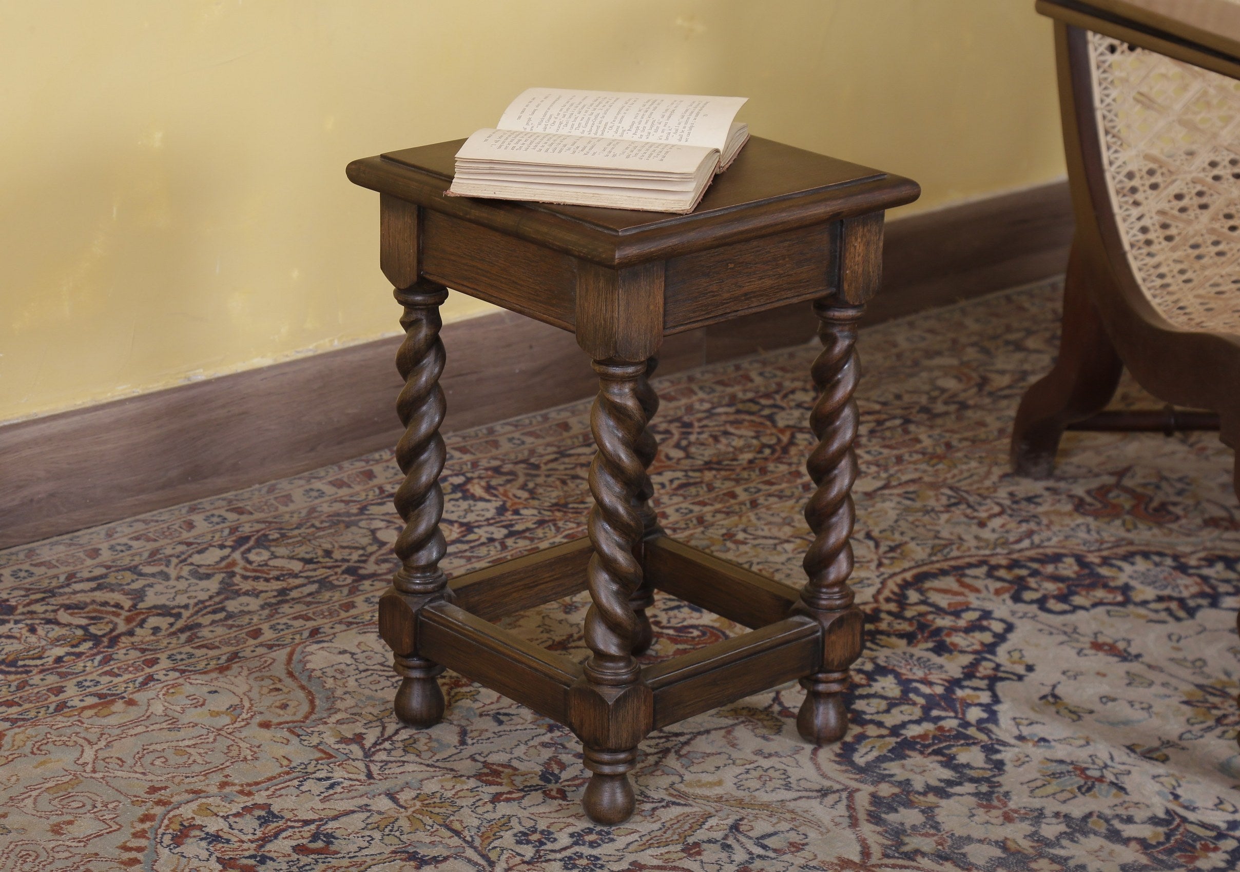 Stubbs Stool