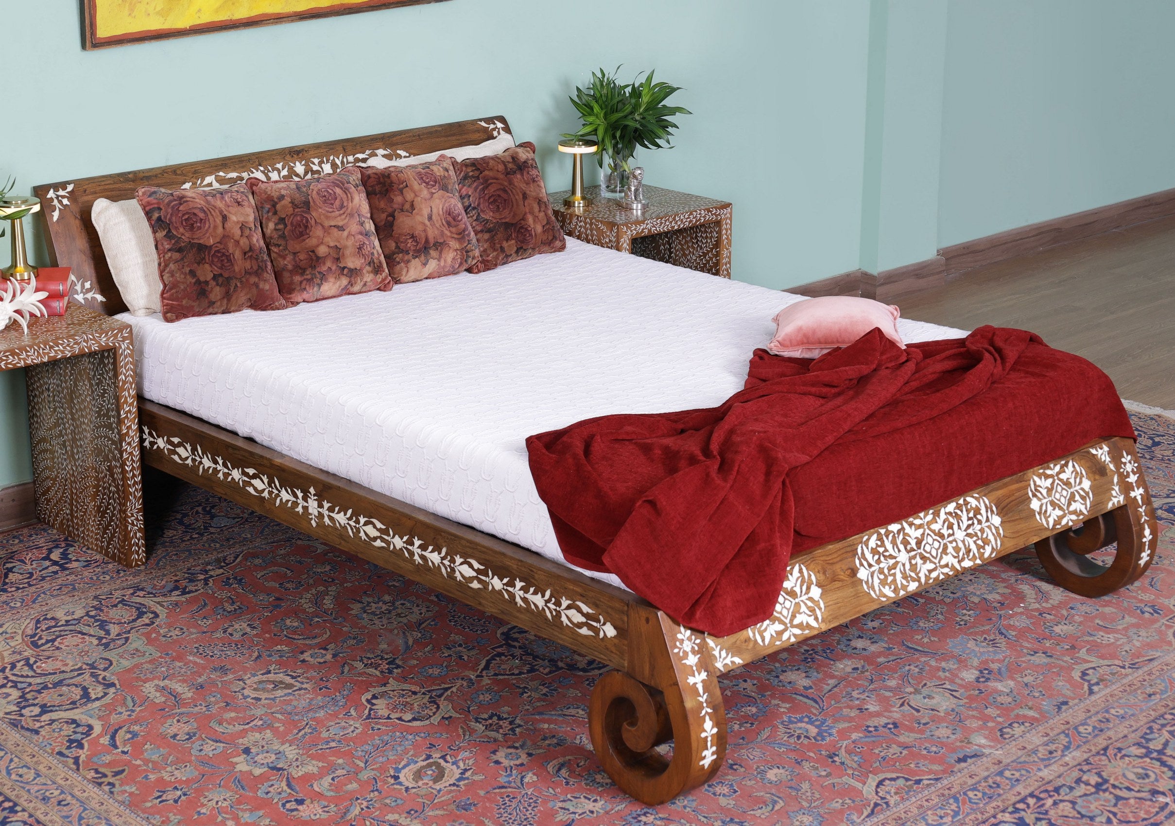 Dashiell Bed