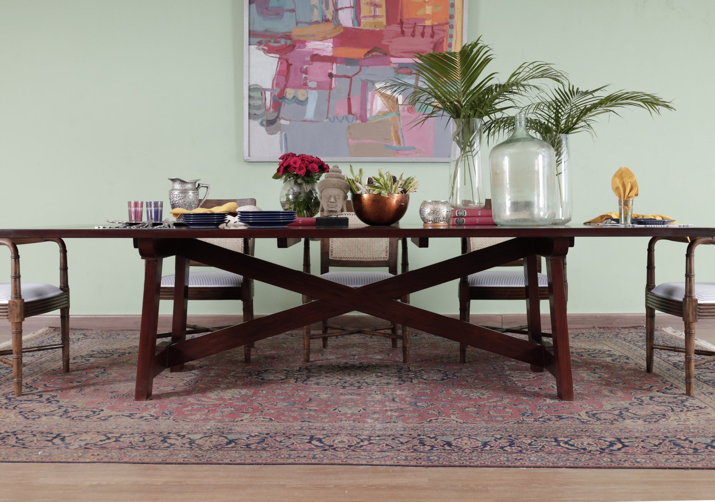 Hill Dining Table