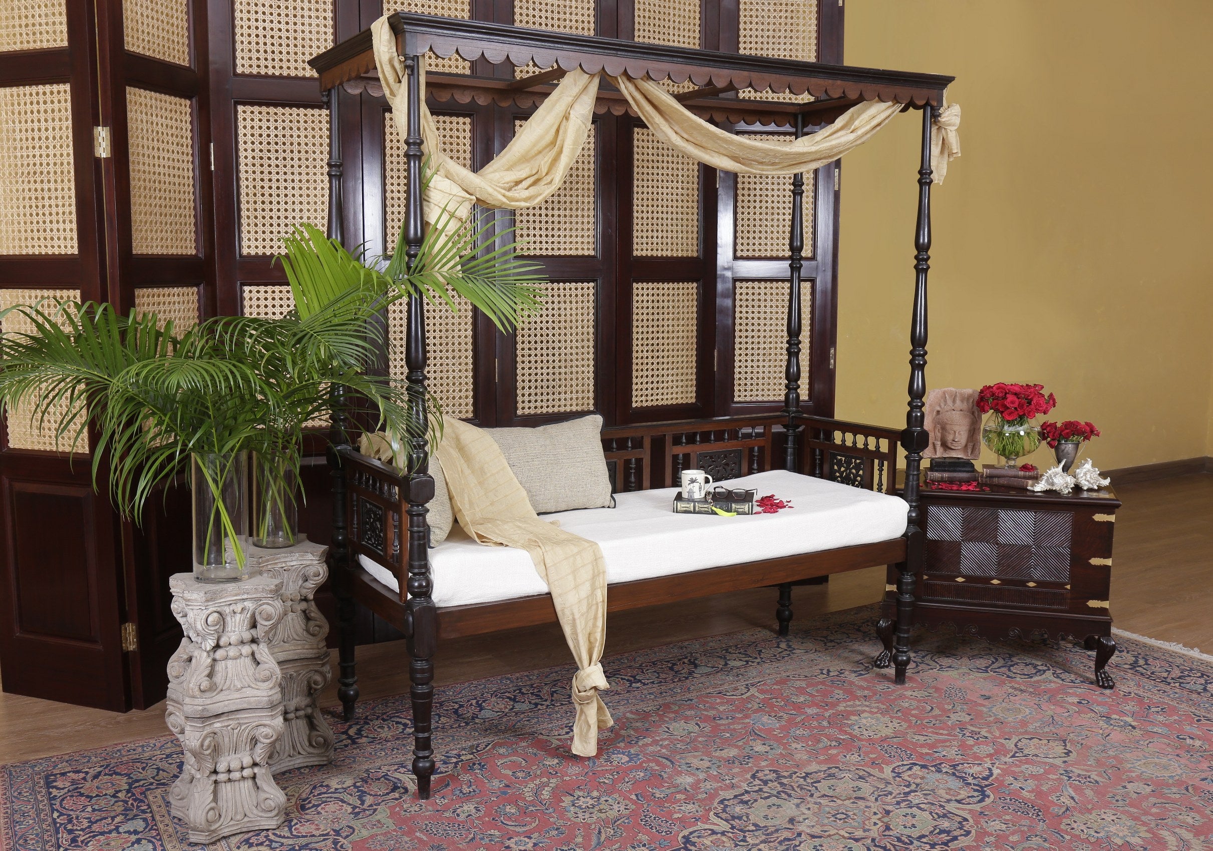 Maurice Day Bed