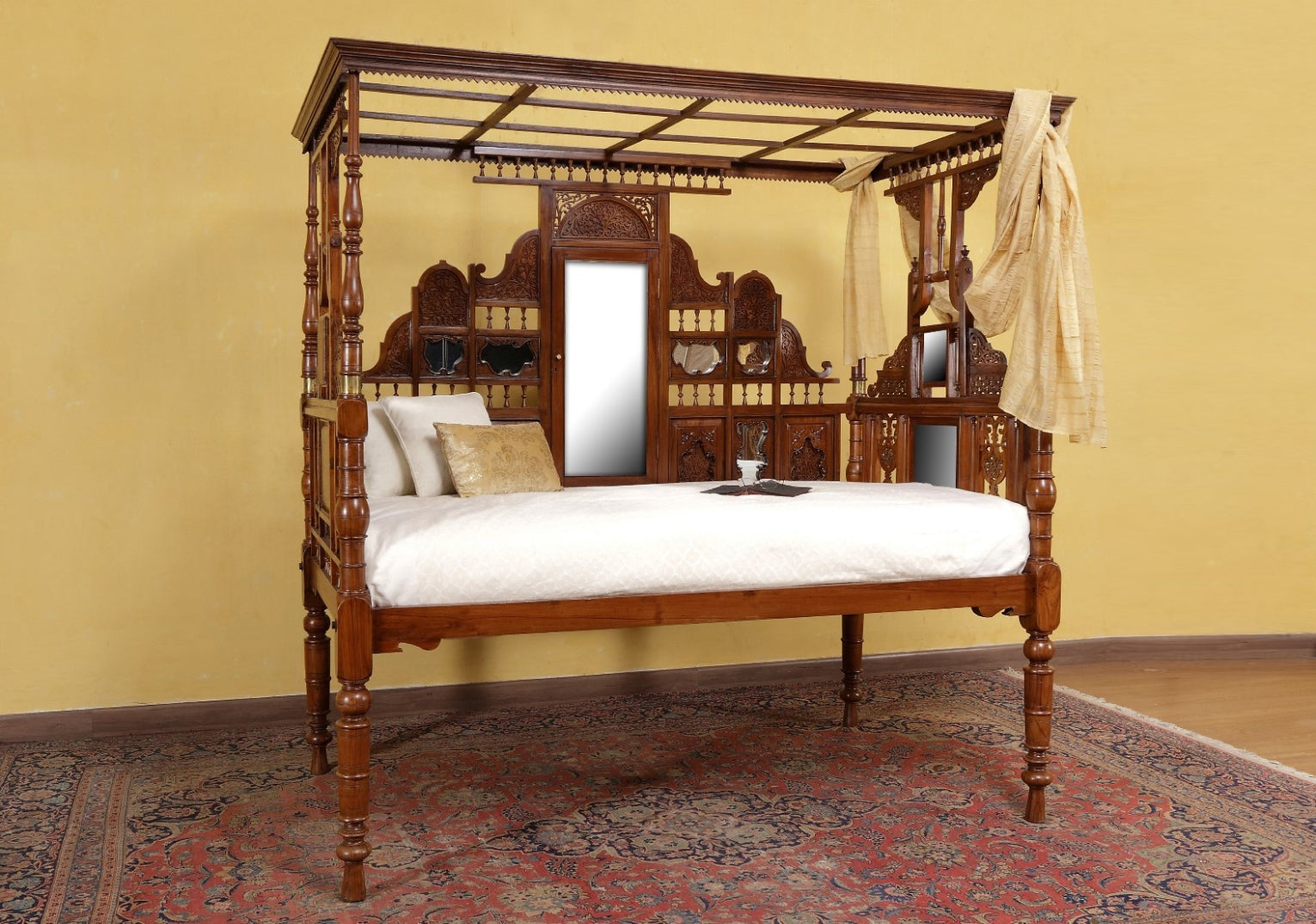 Carmichael Day Bed