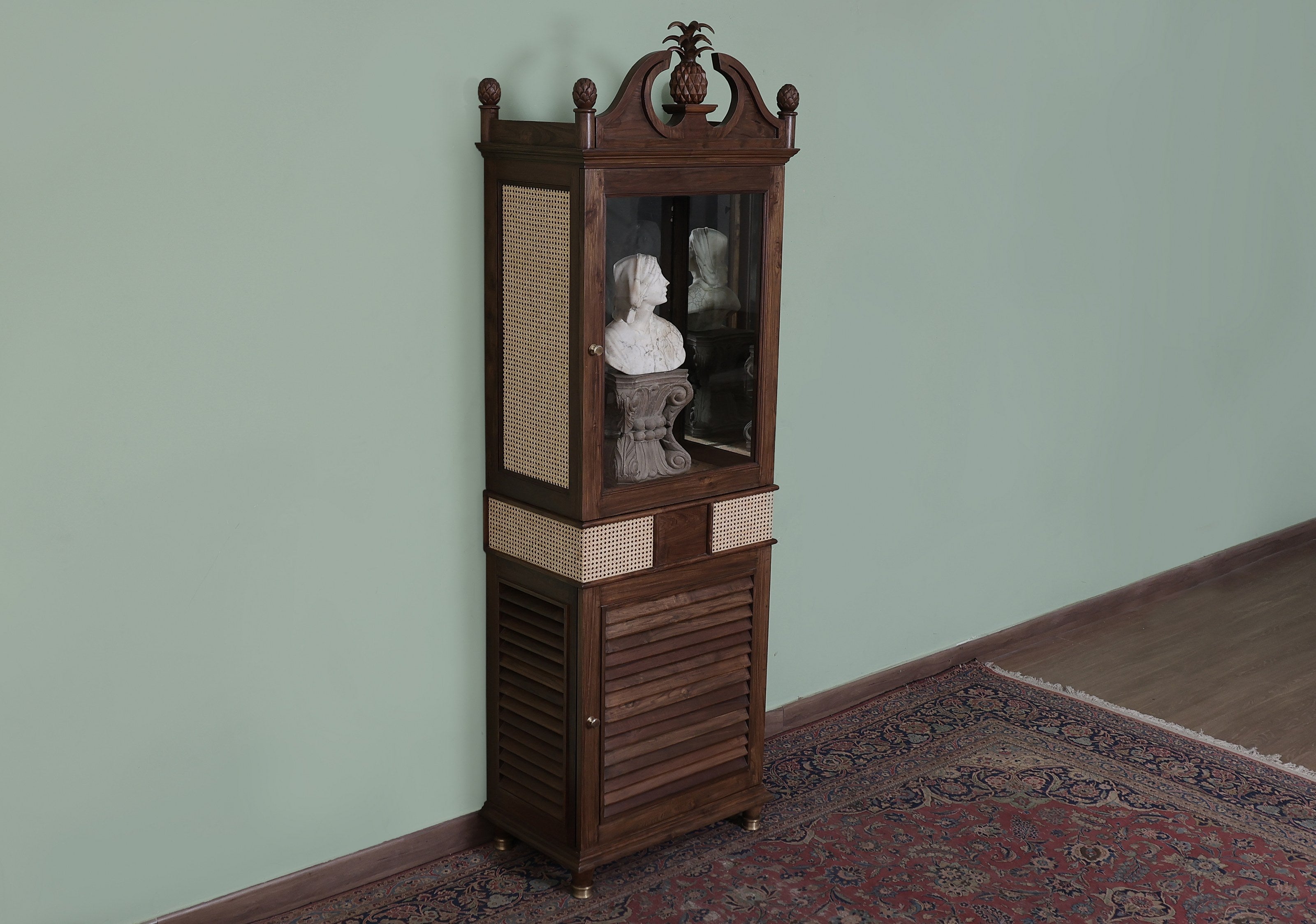 Faro Bookcase