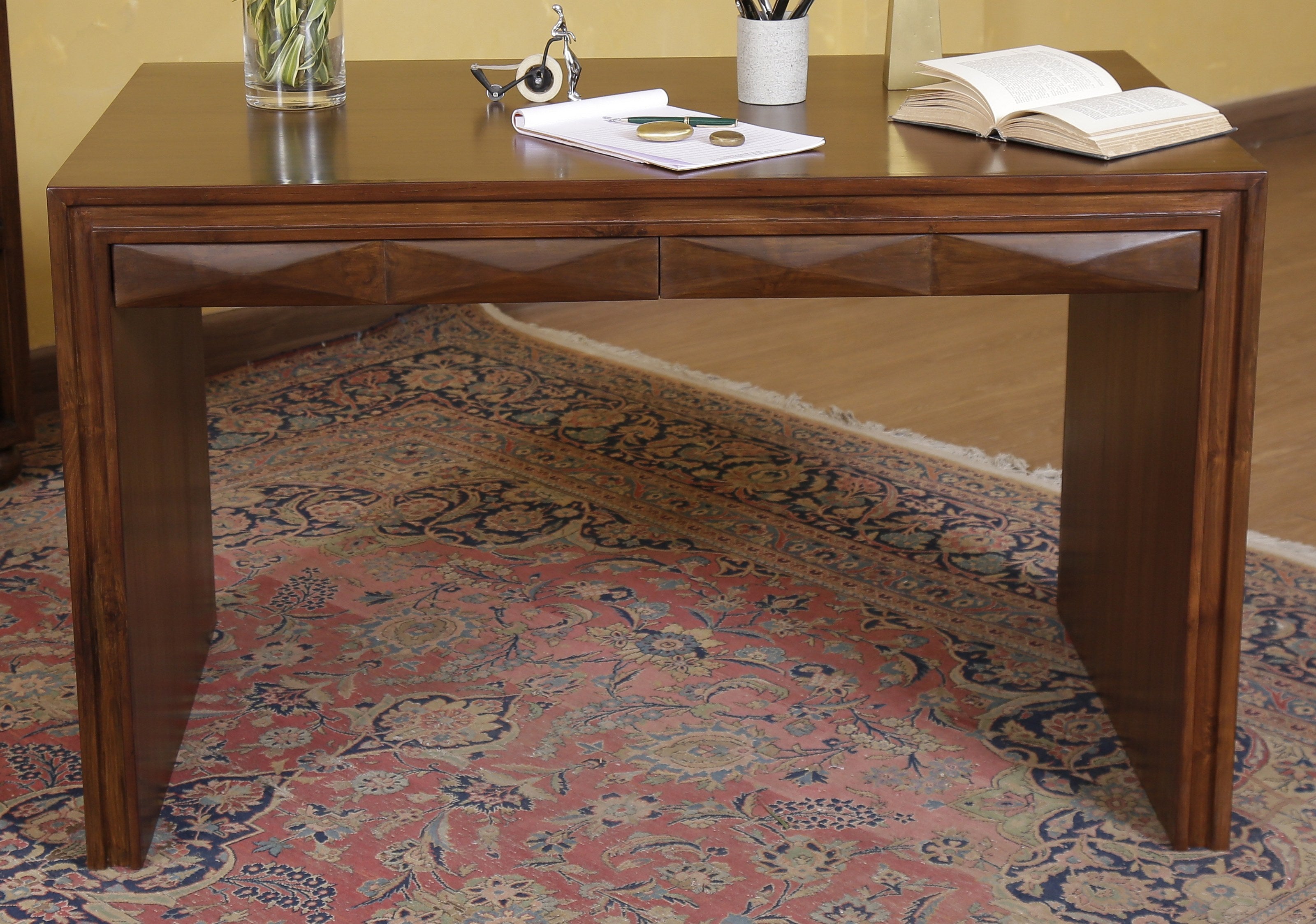 Norton Desk
