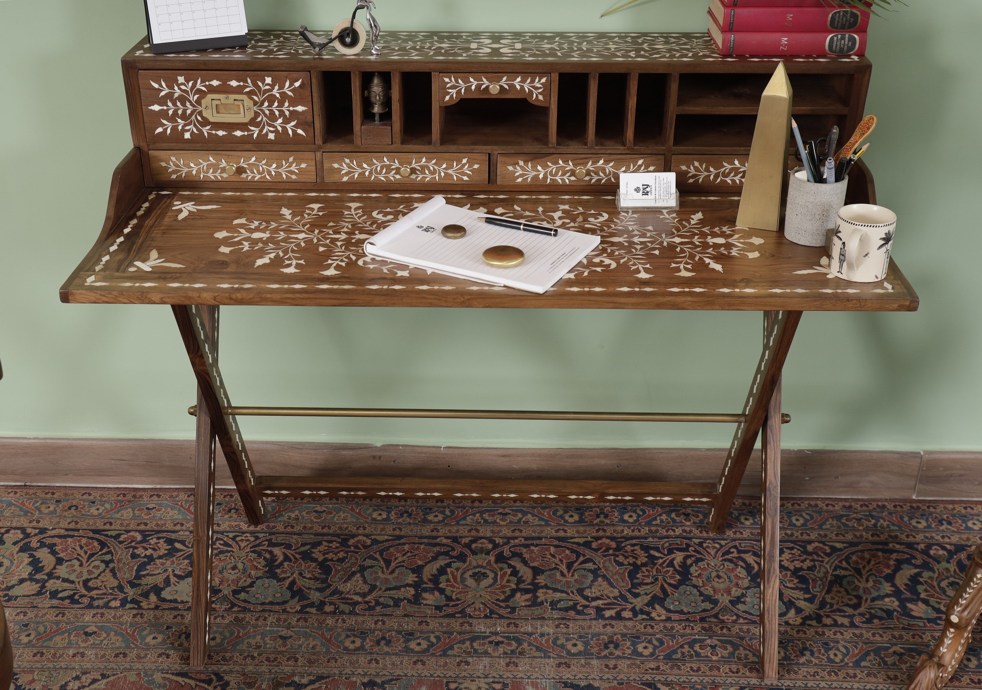 Laimer Desk