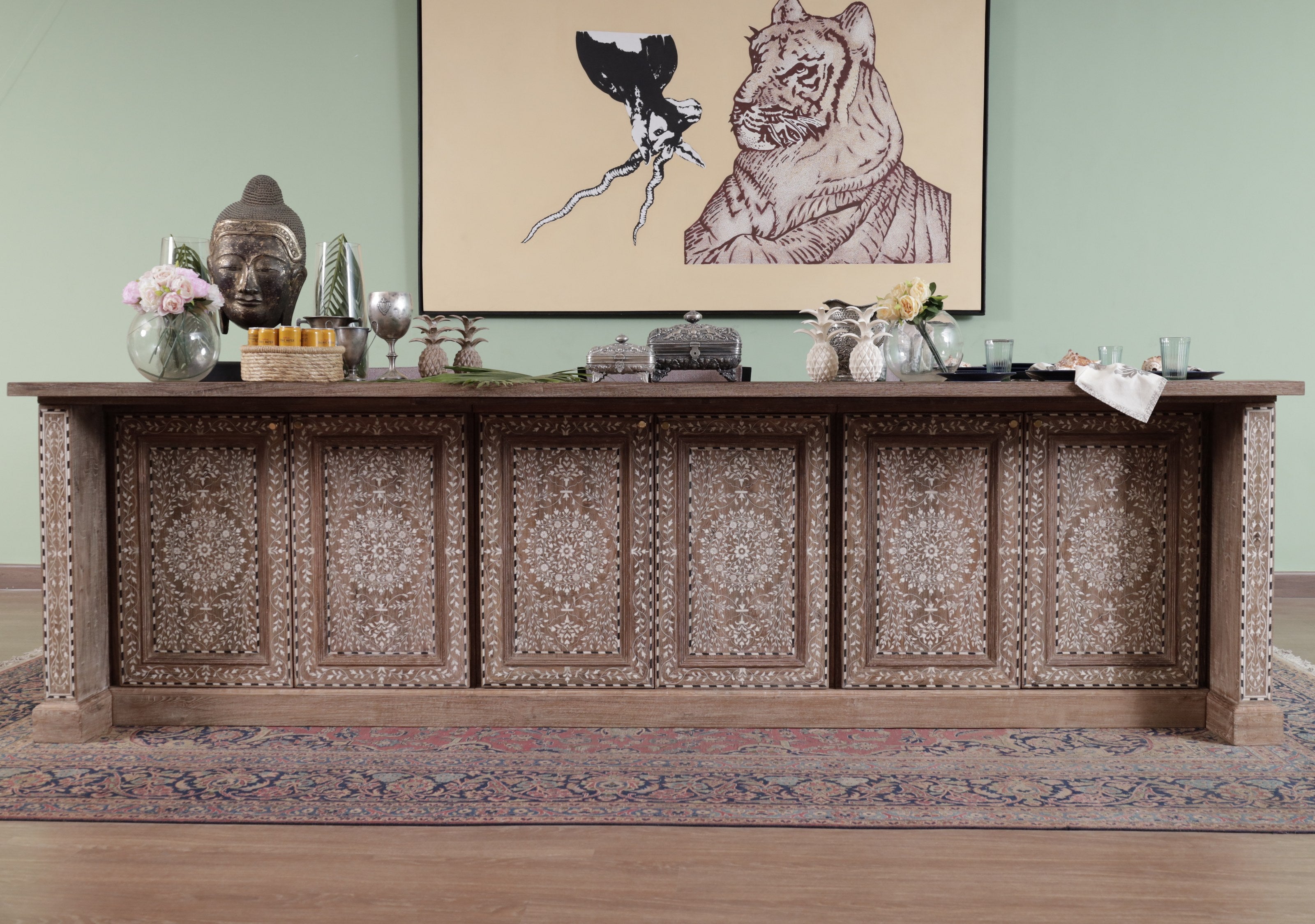 Cashin Bar Counter