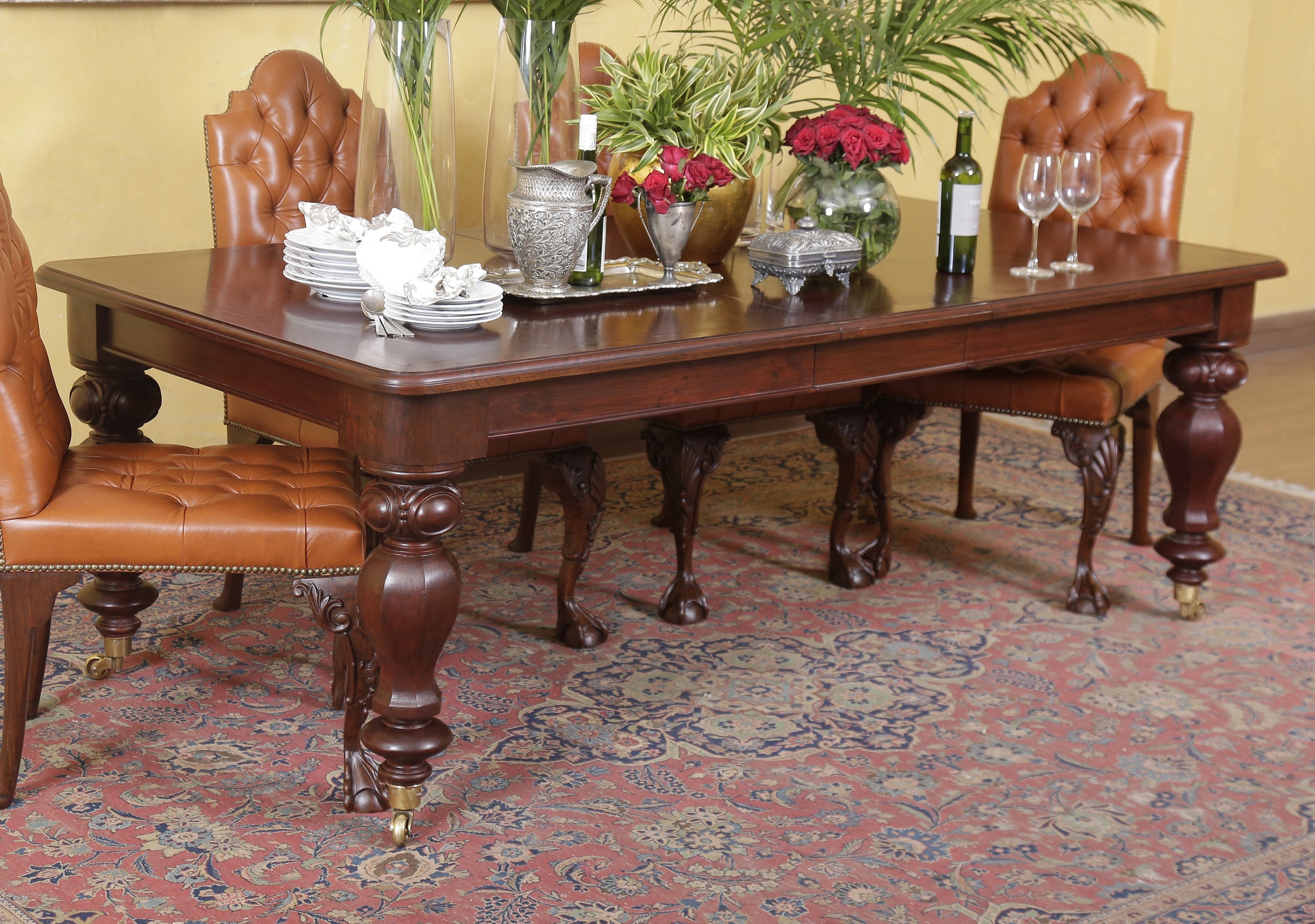 McIntyre Extendable Dining Table