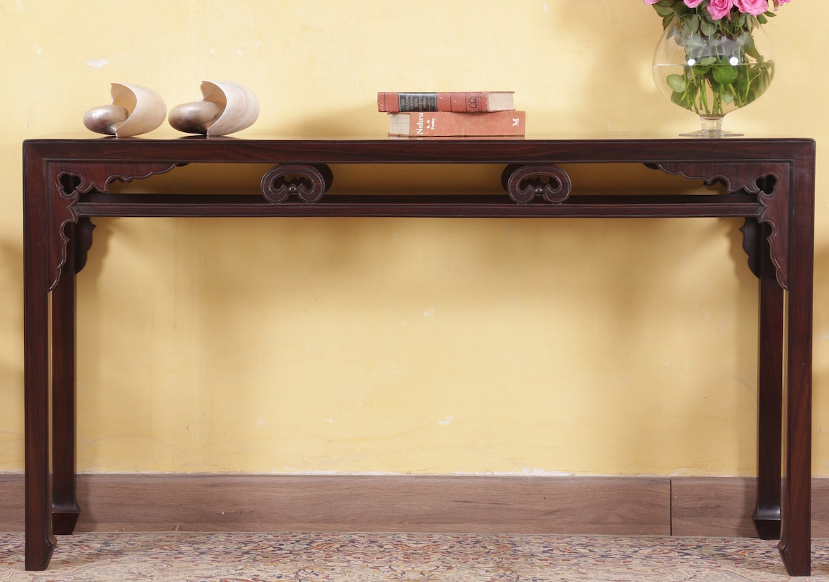 Cortes Console Table