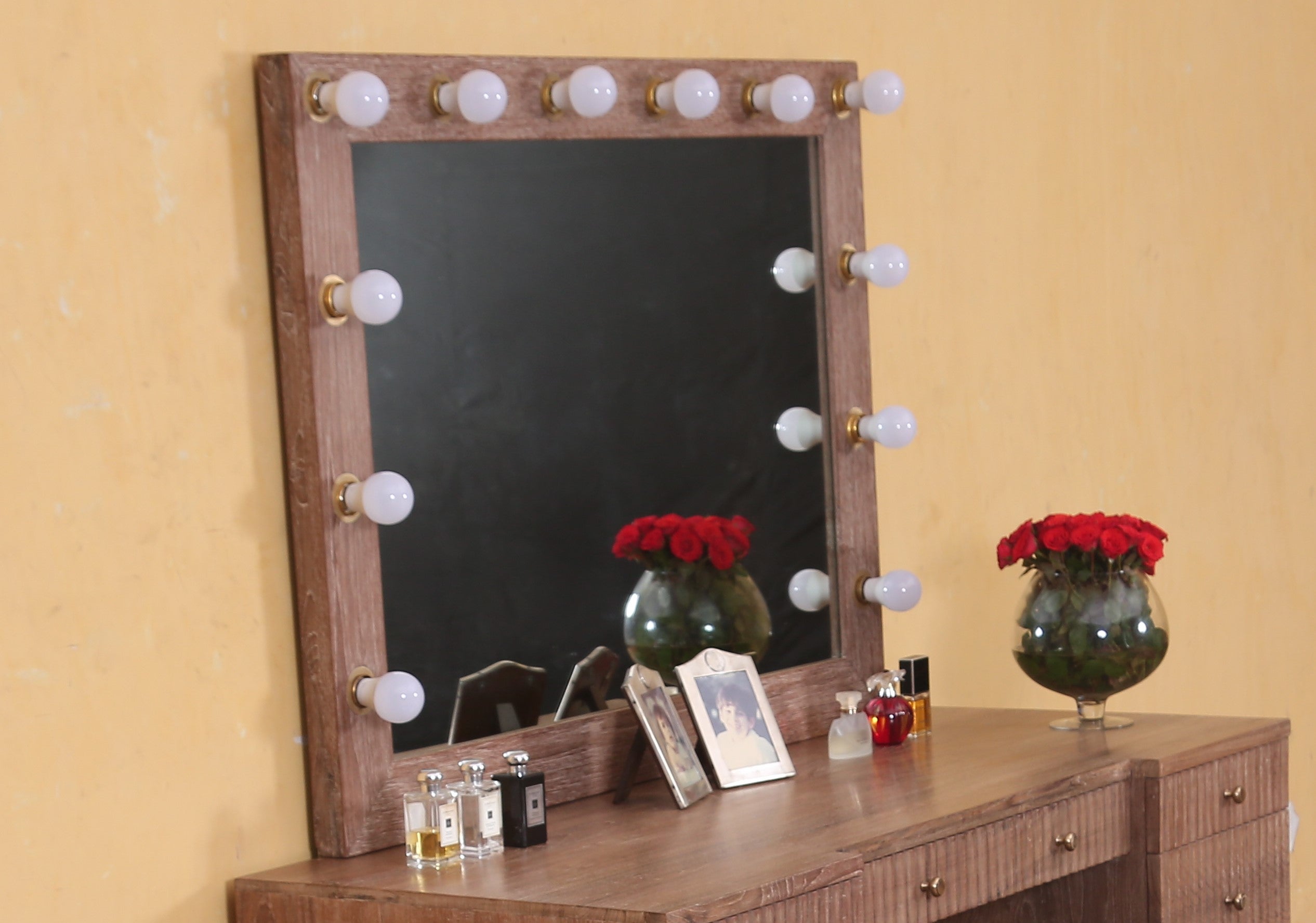 Barwell Mirror