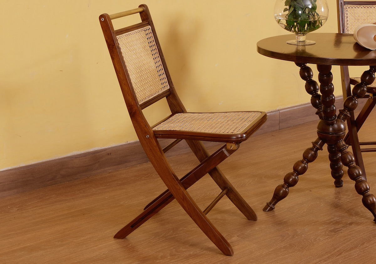 Thompson Folding Chair