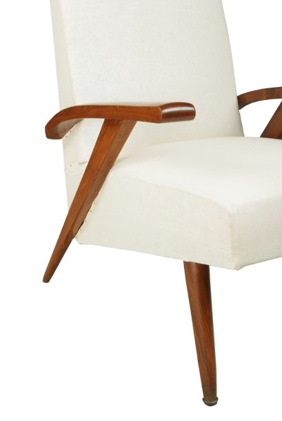 Biencourt Armchair