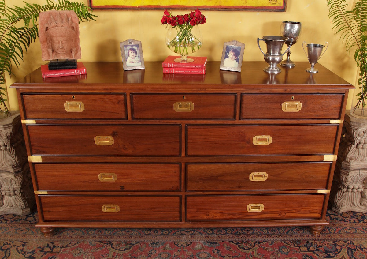 Knaggs Chest of Drawers