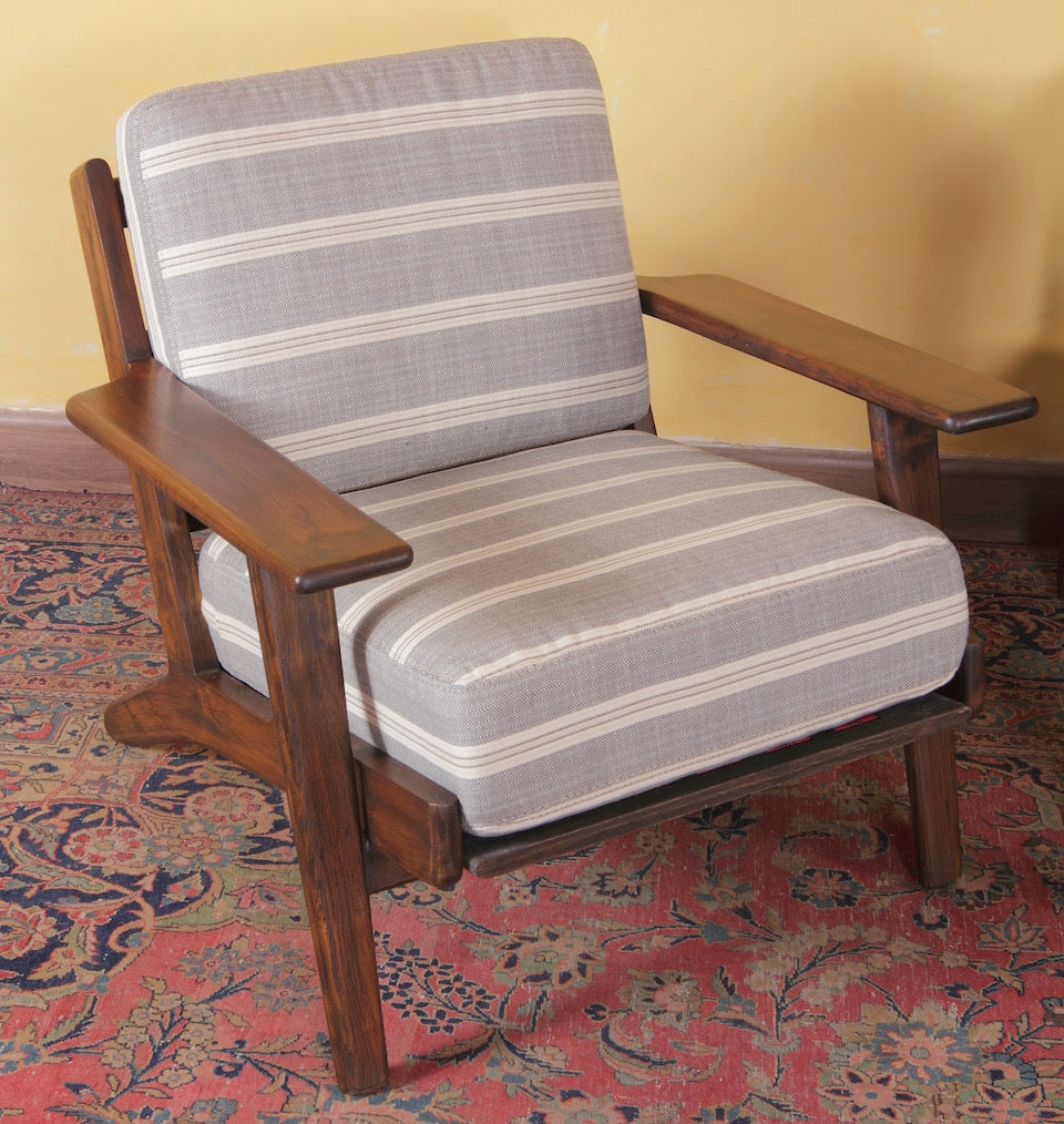 Freeling Lounge Chair