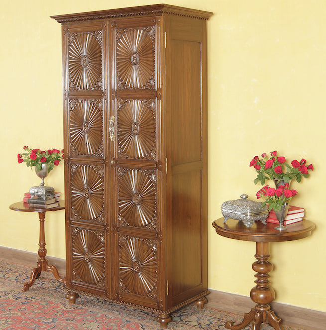Monck Armoire