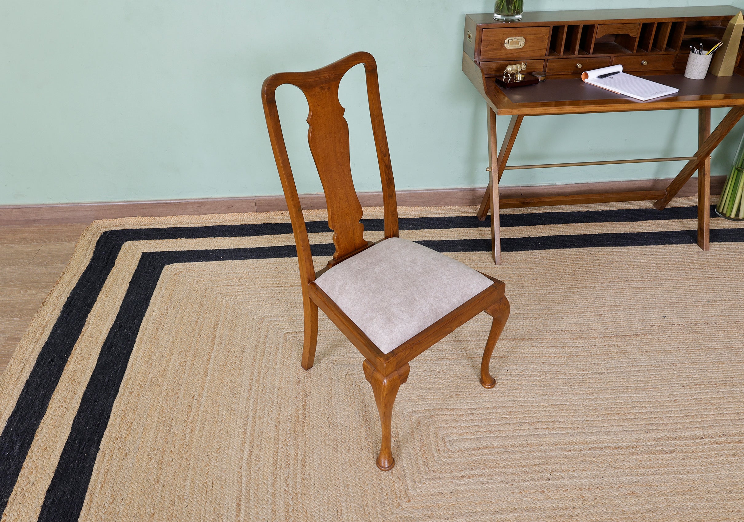 Jamestown Chair