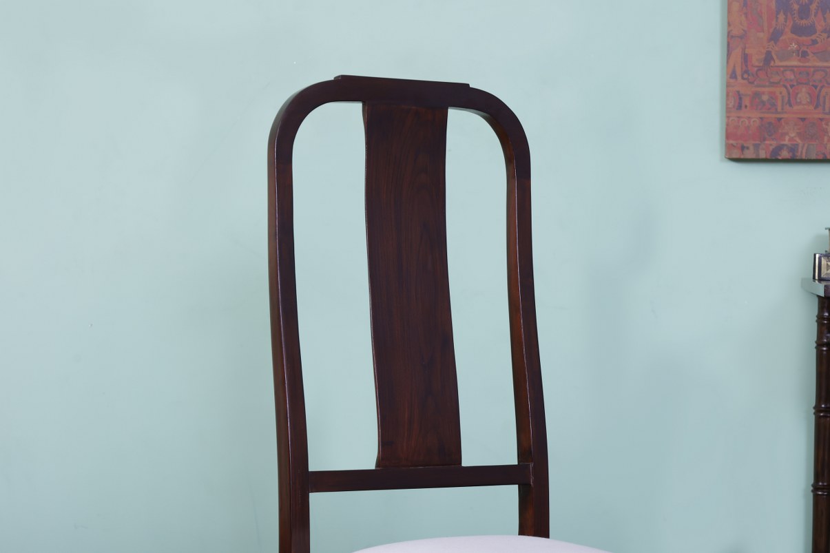 Qualberg Chair