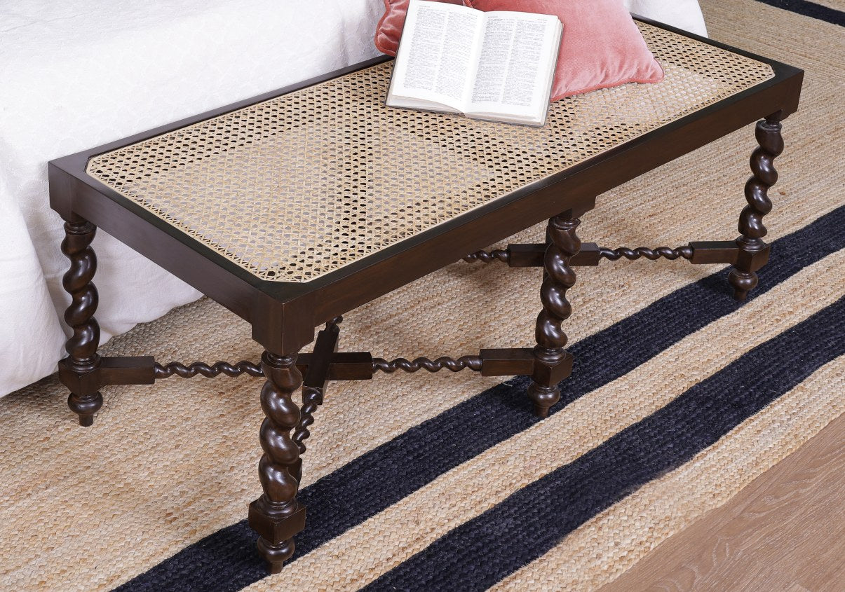 Simon Bench