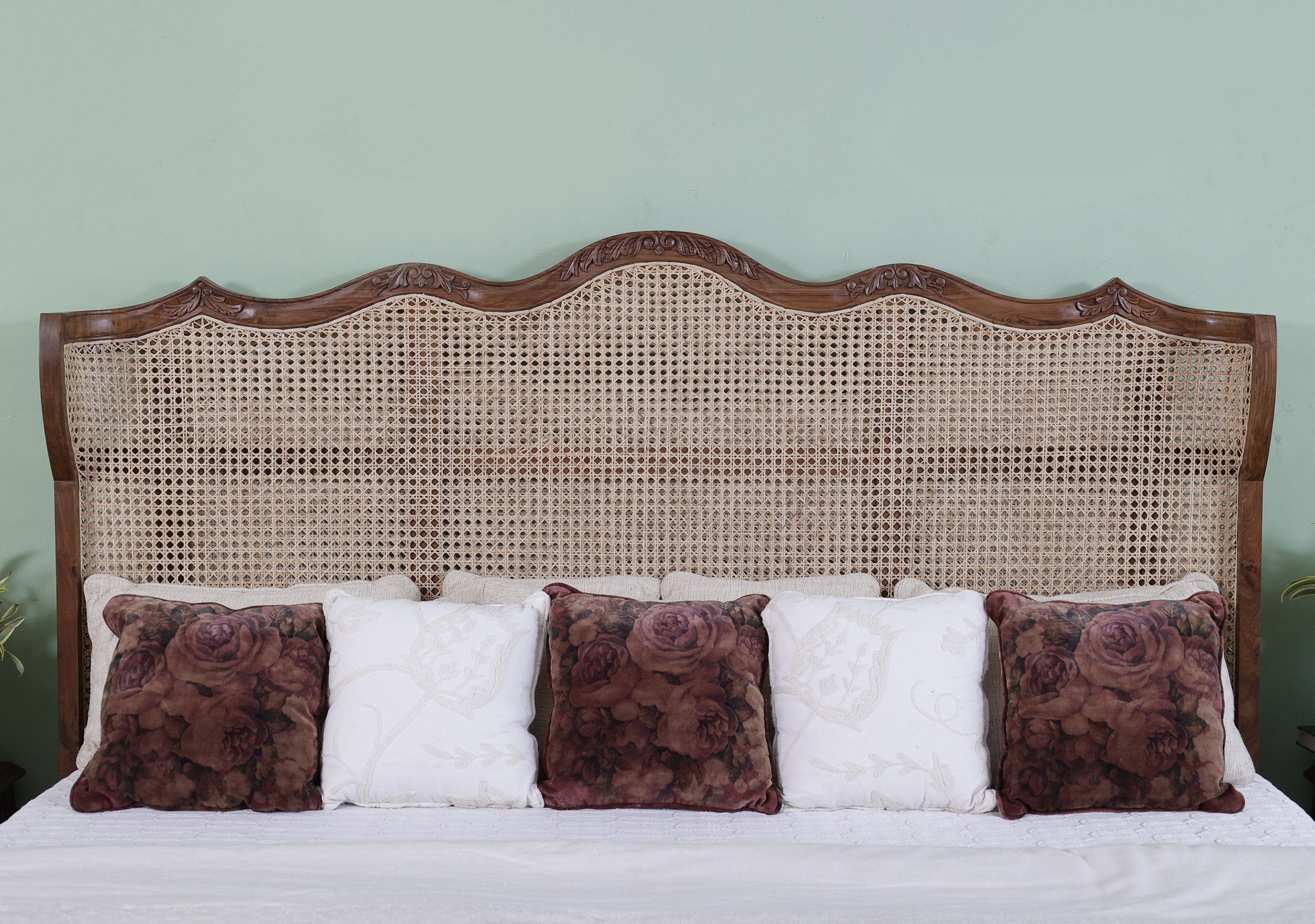 Clinton Bed