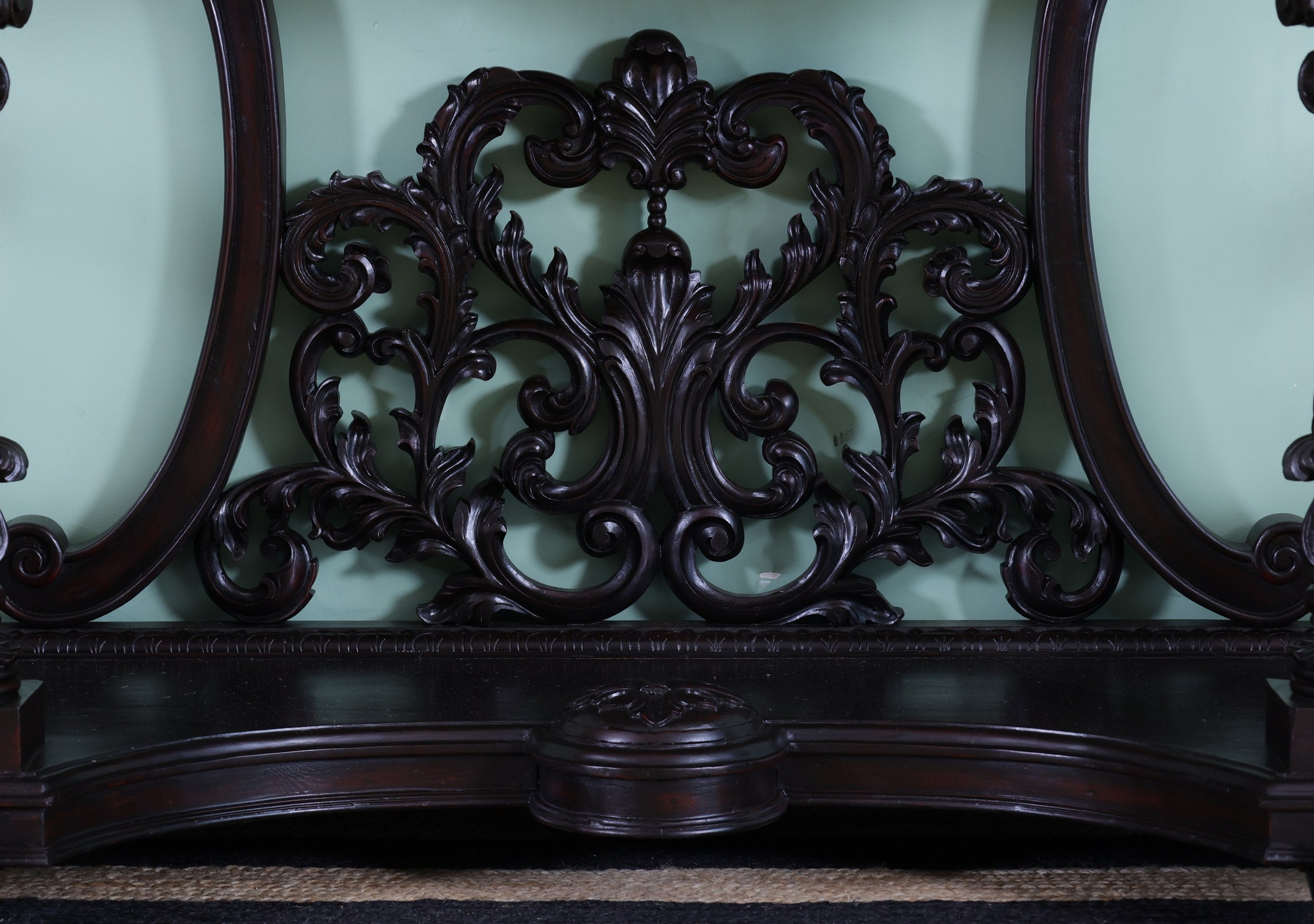 Skell Console Table
