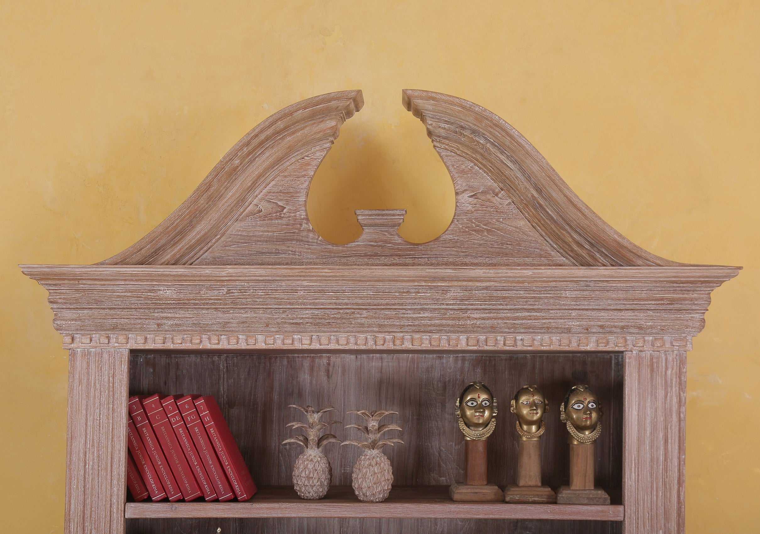 Ashburn Cabinet