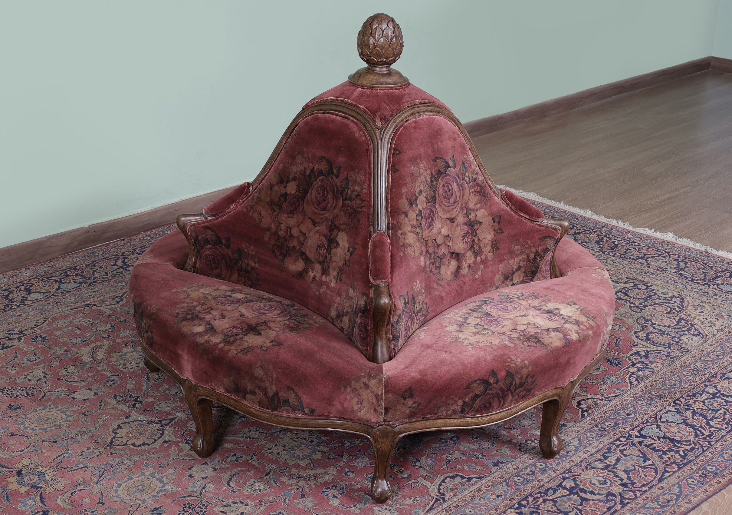Aviano Tete a Tete Sofa