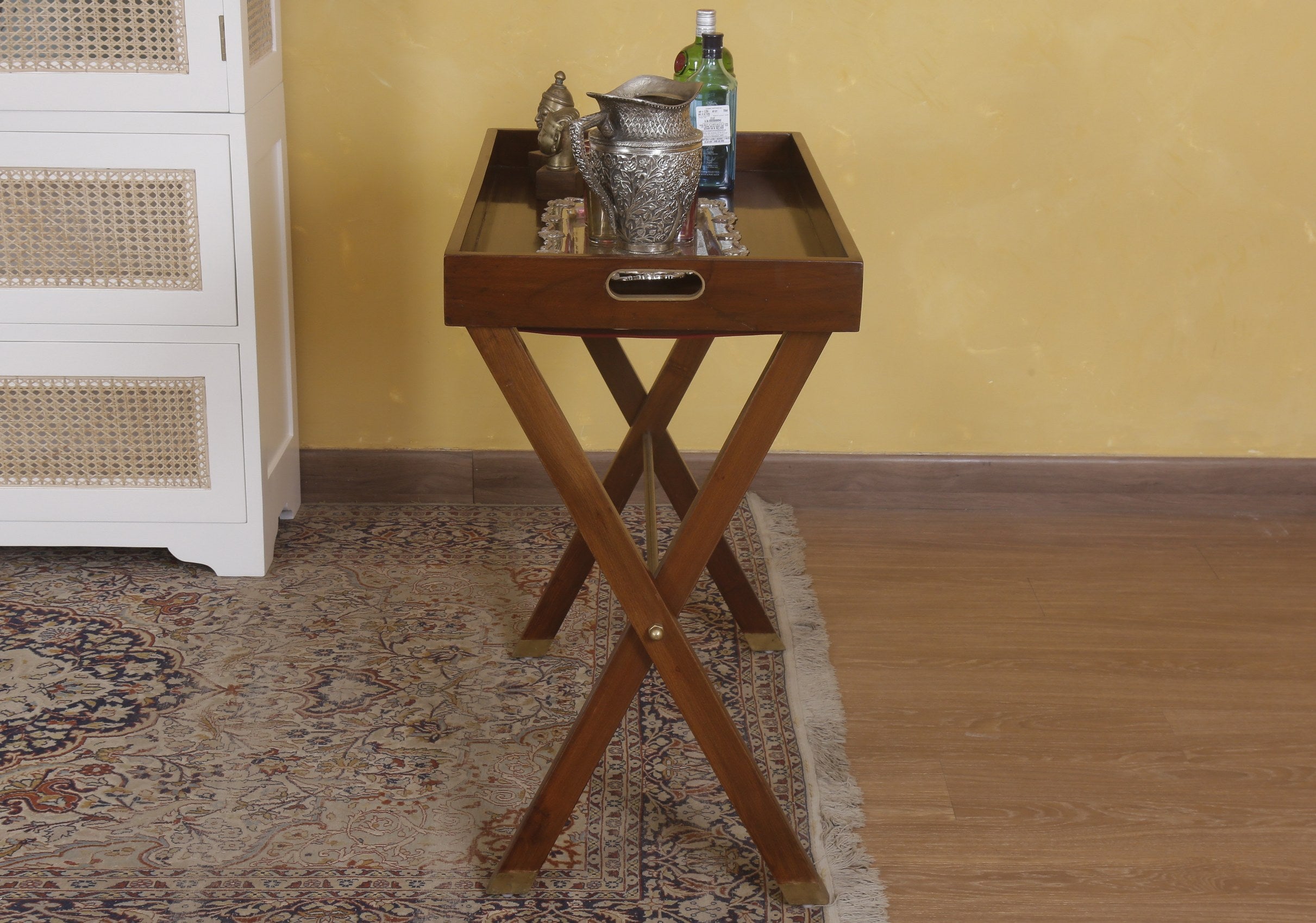 Barbazon Butlers Tray Table